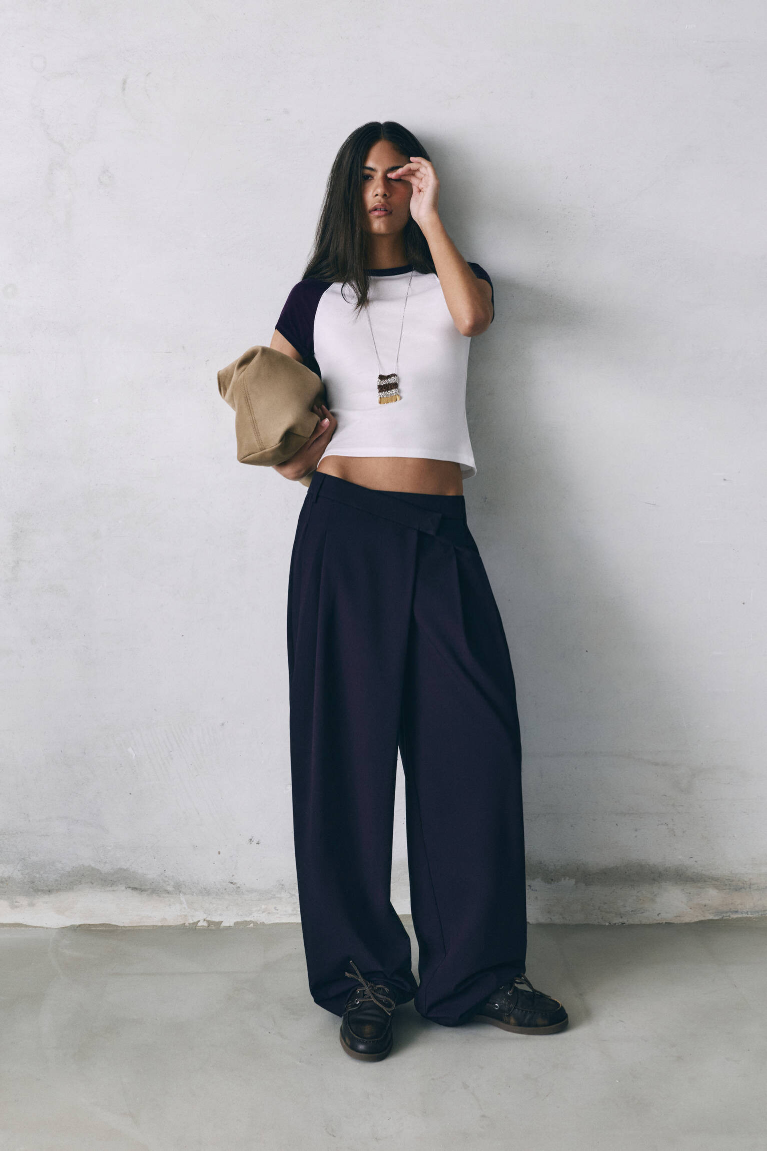 Smart trousers with crossover waist - Pull&Bear United Kingdom | PULL and BEAR UK