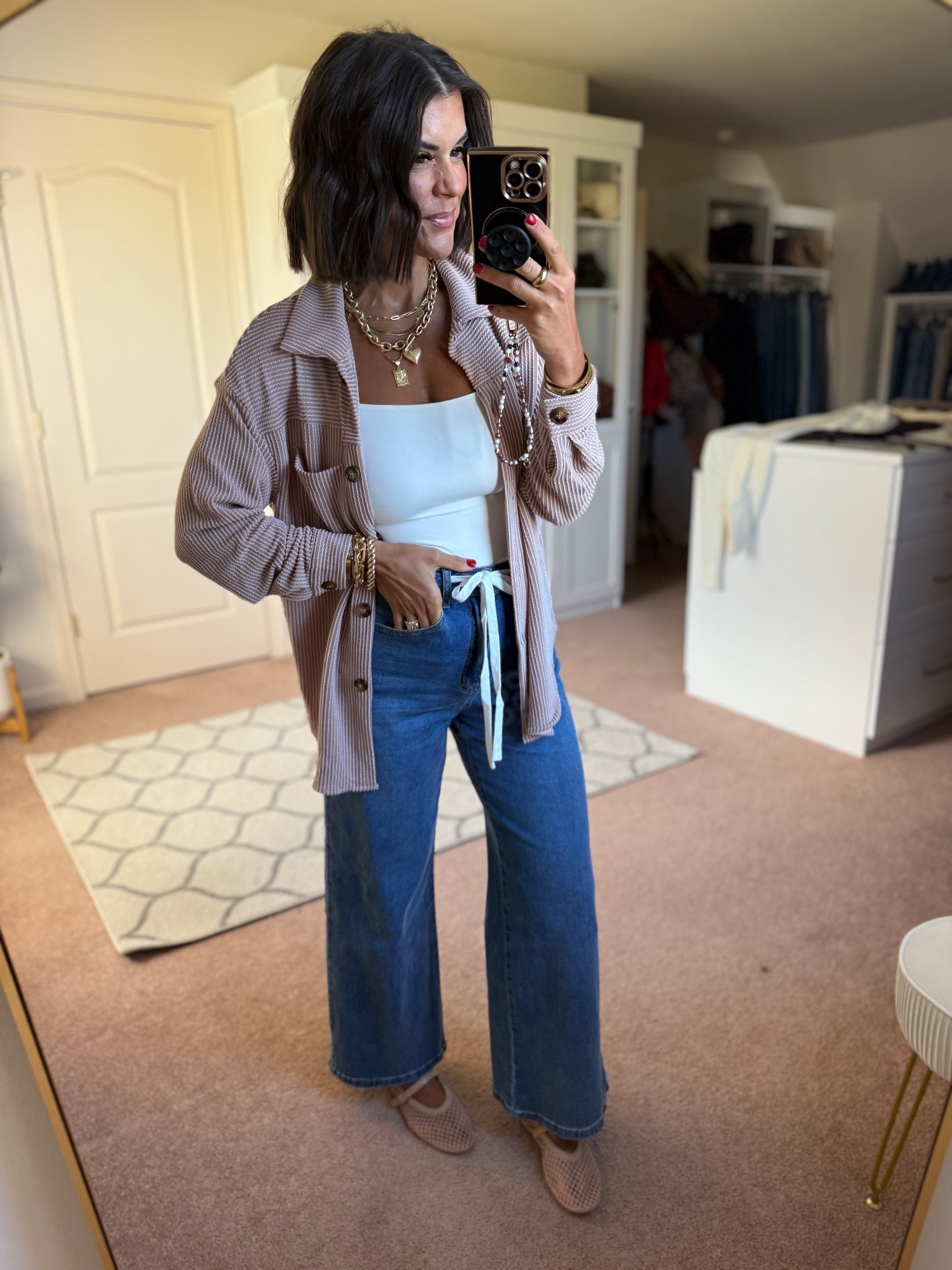 Size small in pullover and tank size 2 in jeans 

#LTKSeasonal