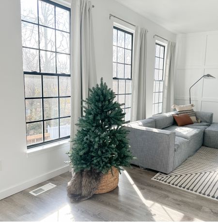 Finally got our Christmas tree up! Keeping things minimal and neutral this year

#LTKhome #LTKSeasonal #LTKHoliday
