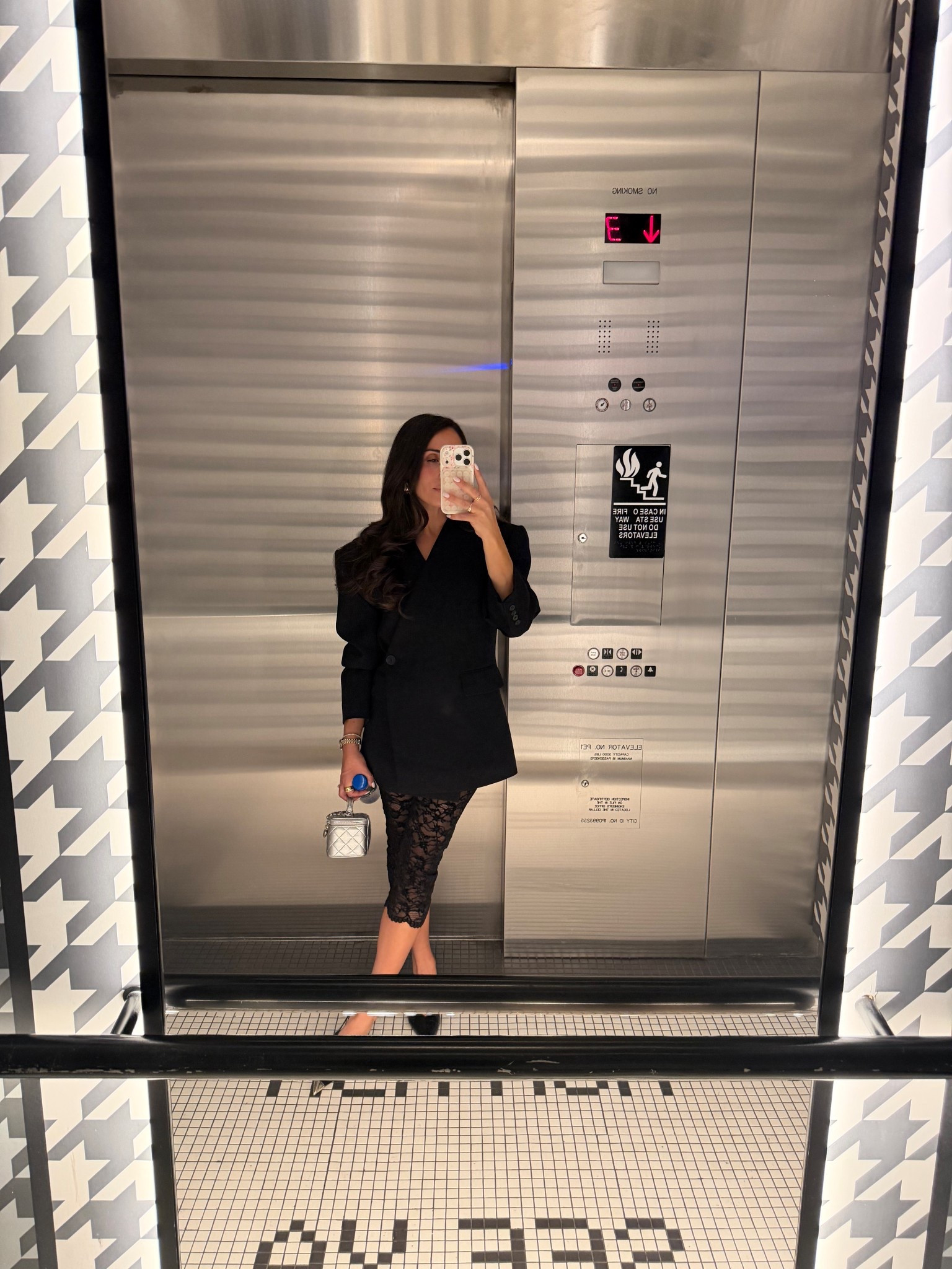 Size small in blazer, it is SO SO GOOD 

#LTKstyletip #LTKcanada