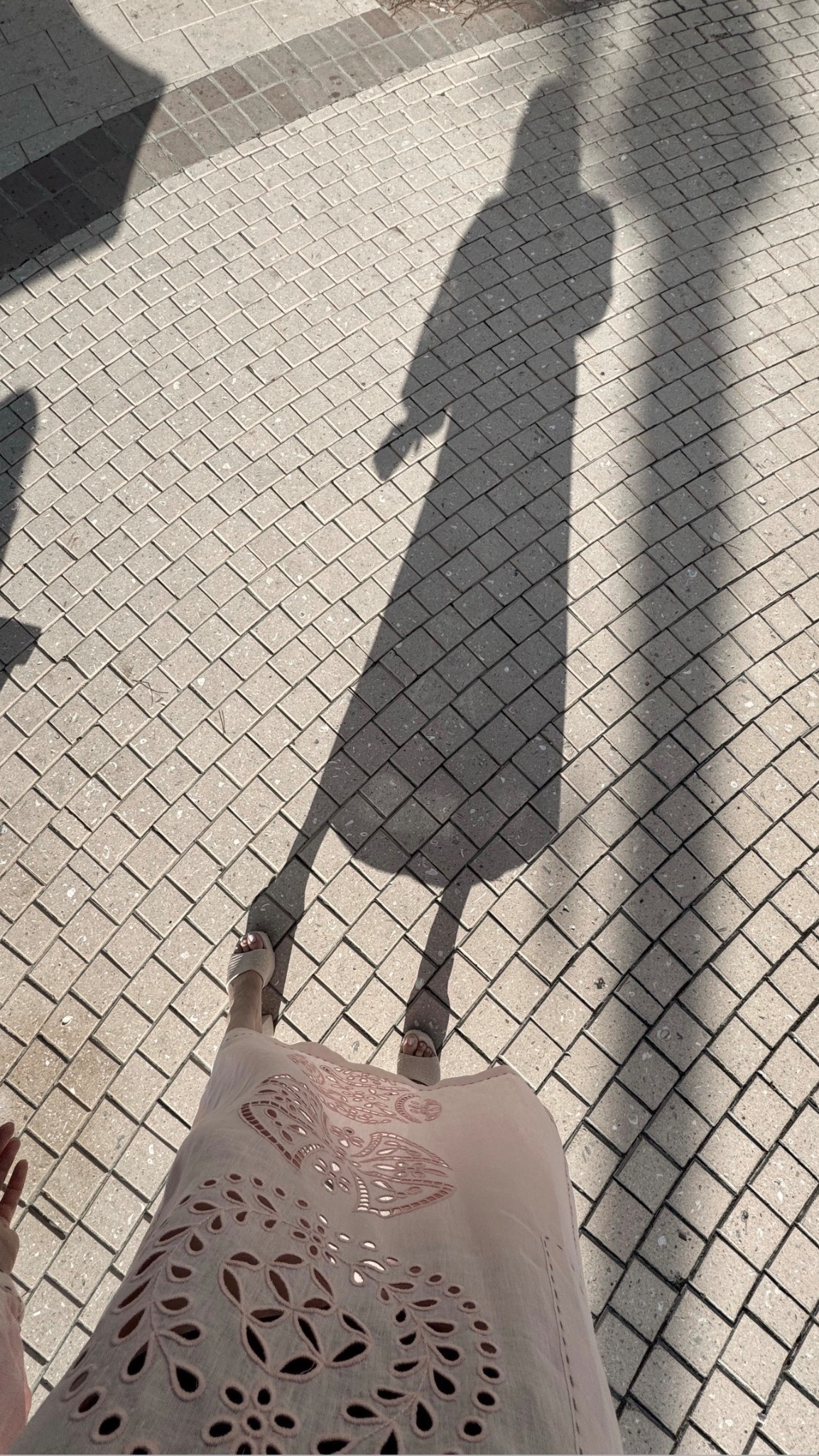 Resort go-to! Love this kaftan. 