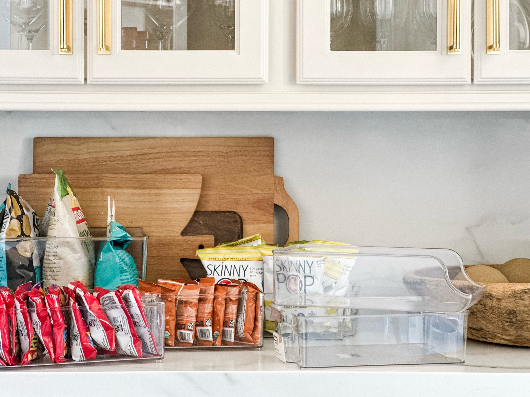 Pantry Storage

kitchen essentials  kitchen organization  kitchen finds  minimalist kitchen  pantry storage  pantry organization  kitchen refresh  neutral kitchen  cutting board  food storage

#LTKHome #LTKFindsUnder50 #LTKFindsUnder100