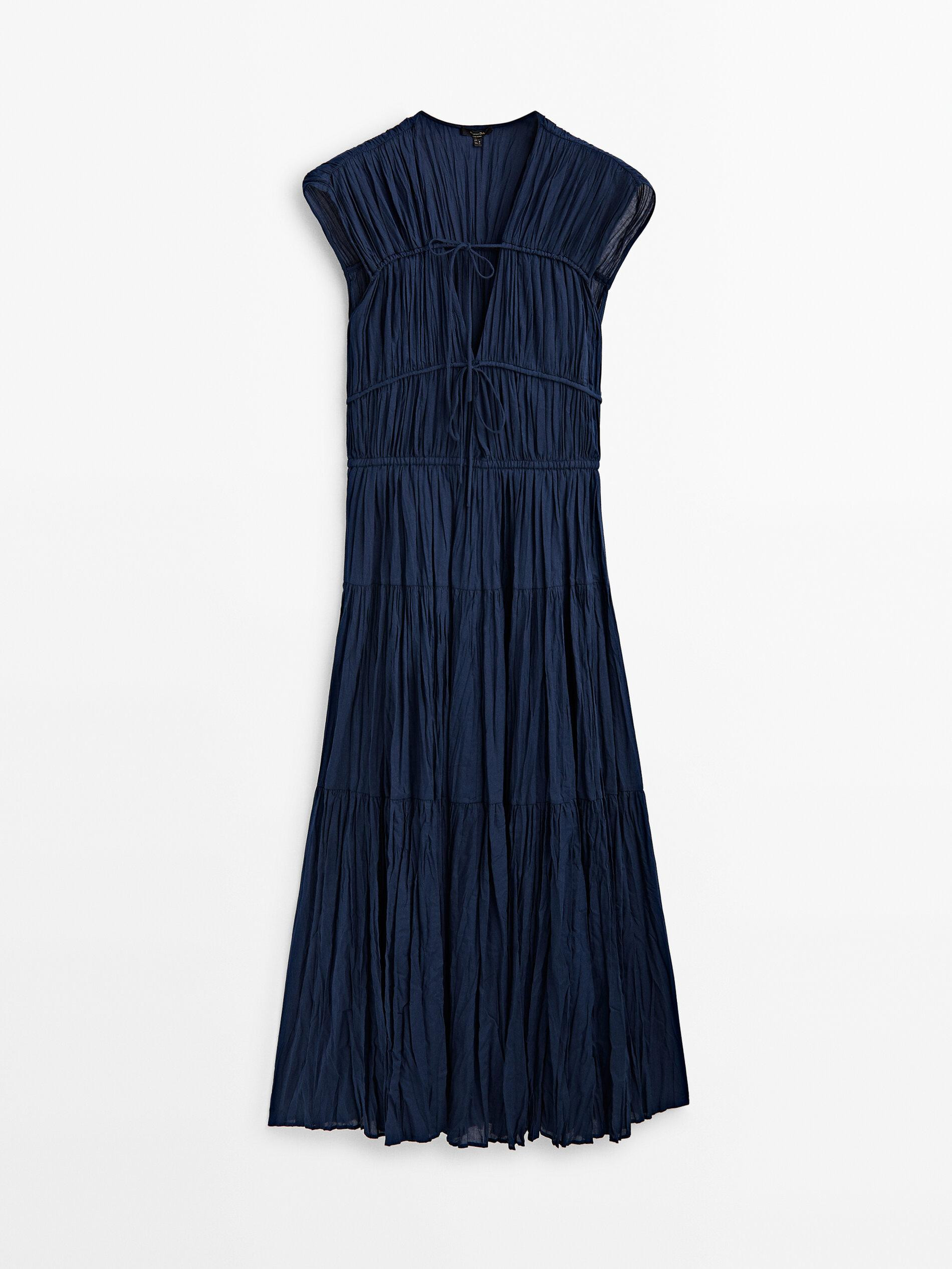 Plissiertes Kleid mit Schnürung | Massimo Dutti DE