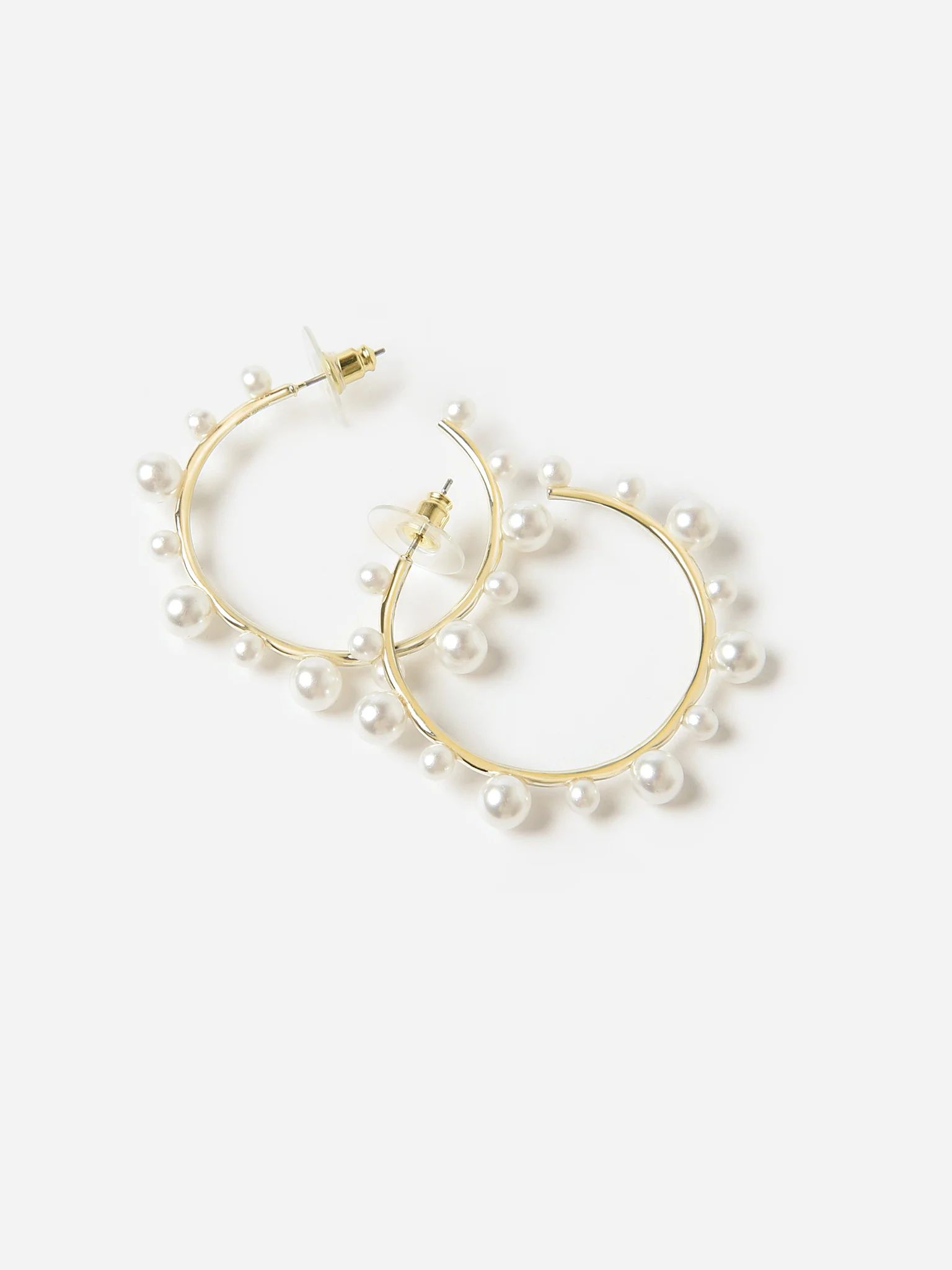 NICOLA BATHIE
                      
                     Women's Petite Pearl Hoop Earrings | Saint Bernard
