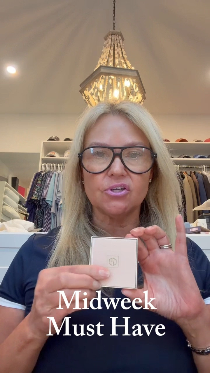 Midweek Must Have ✨ The Jour Soft Focus Setting Powder + Brush Bundle gives the prettiest soft-focus finish while keeping makeup fresh all day. Such a good one!



#LTKgrwm #LTKBeauty #LTKOver40