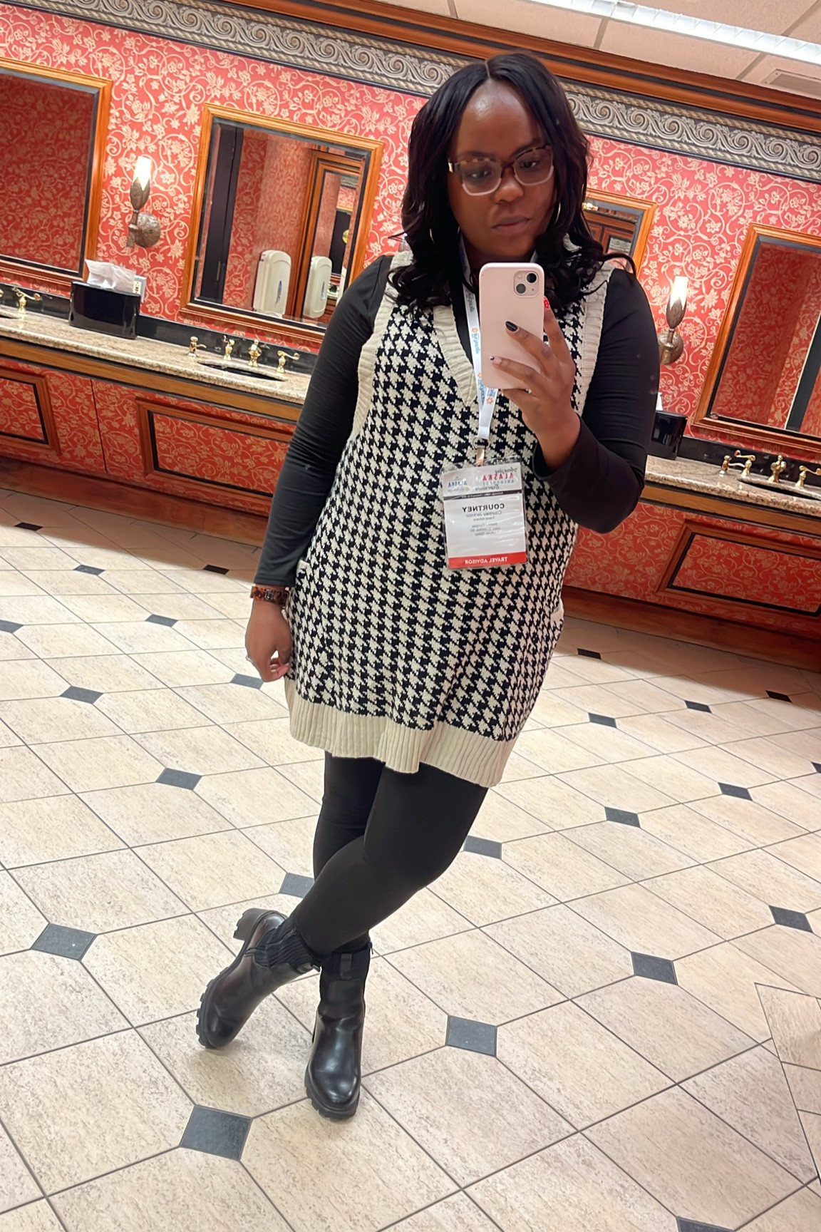 Cute Workwear! Sweater Vest + Matching Set Combo

#LTKStyleTip #LTKWorkwear #LTKMidsize