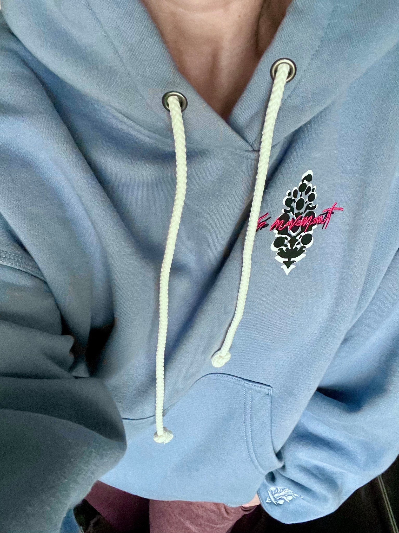Love this new sweatshirt, perfectly oversized and really soft