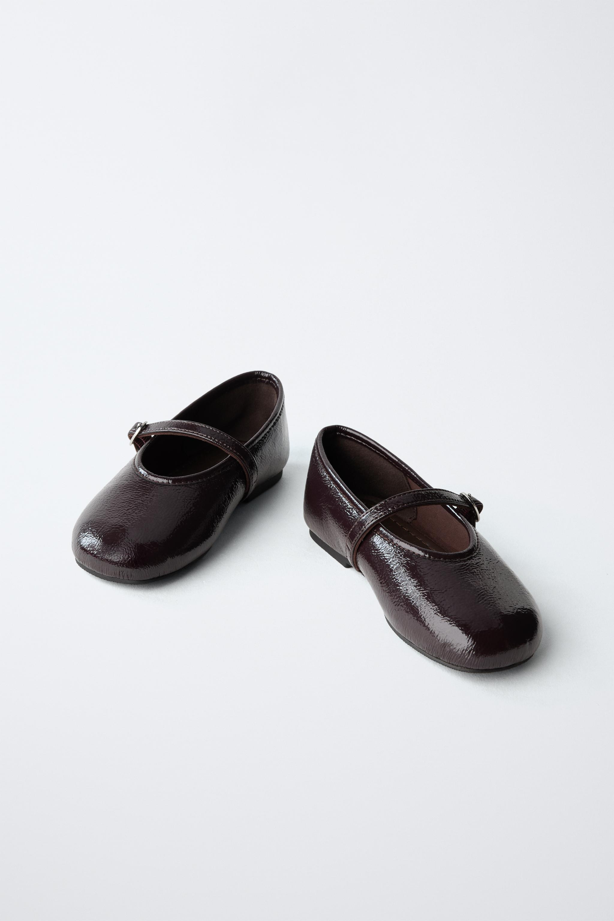 BUCKLE BALLET FLATS | Zara US