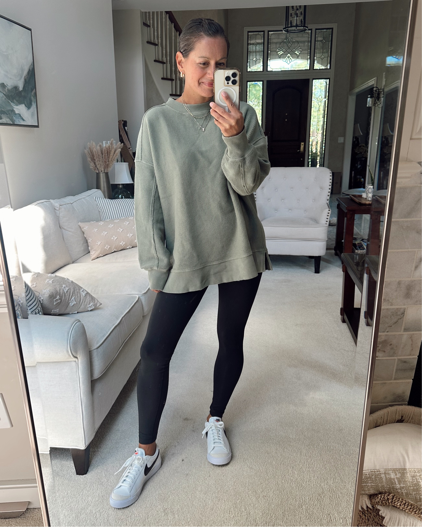 Aerie sweatshirts are 40% off! This one runs big - I’m in the xs.  Perfect legging friendly sweatshirt for fall! 



#LTKOver40 #LTKFindsUnder50 #LTKSaleAlert