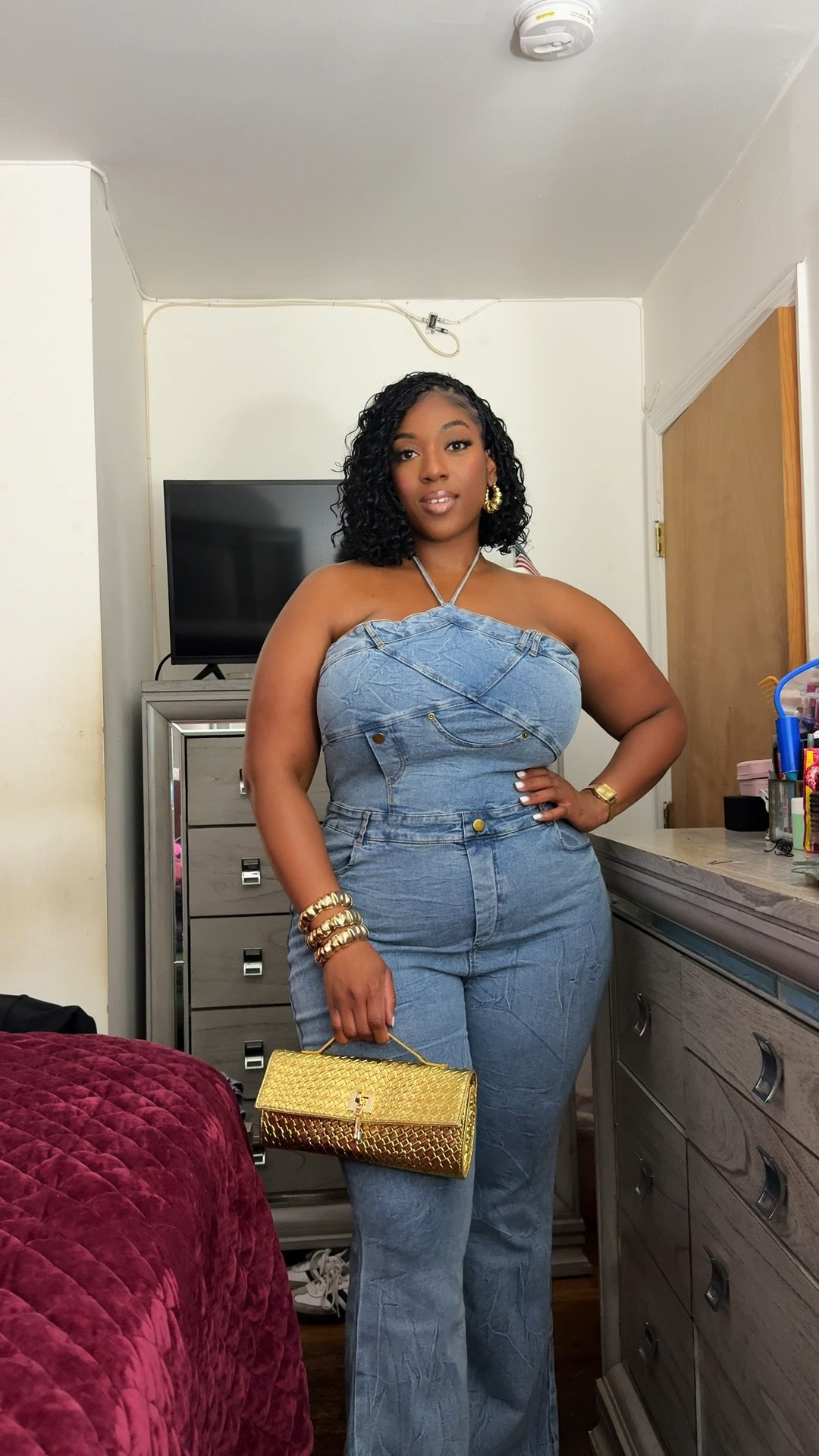 Outfit is from Fashionova (linked in video) Size 1X.



#LTKPlusSize #LTKStyleTip #LTKFindsUnder50