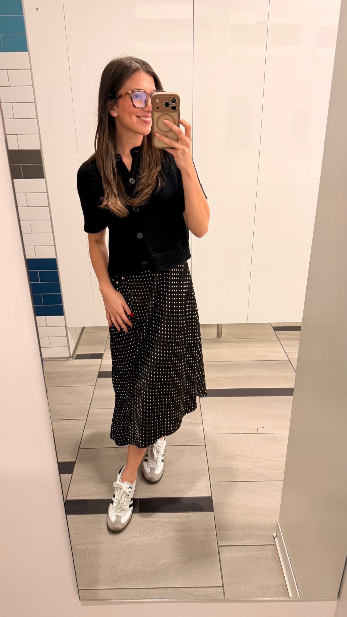 Today’s work outfit is one of my favorite midi dresses 🙌🏼 sooo in love with polka dots rn! I linked a TON of polka dot dresses from Target ✨

#LTKootd #LTKWorkwear #LTKPetite