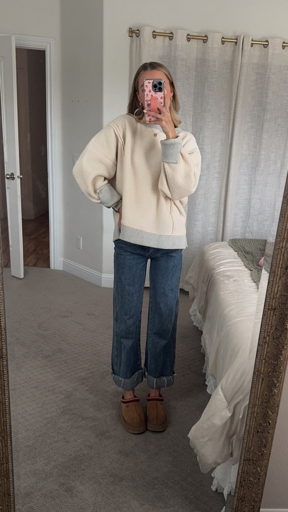 wearing size 2 in pants! 
use code: brynnguymon 
for walli cases 🍓✨