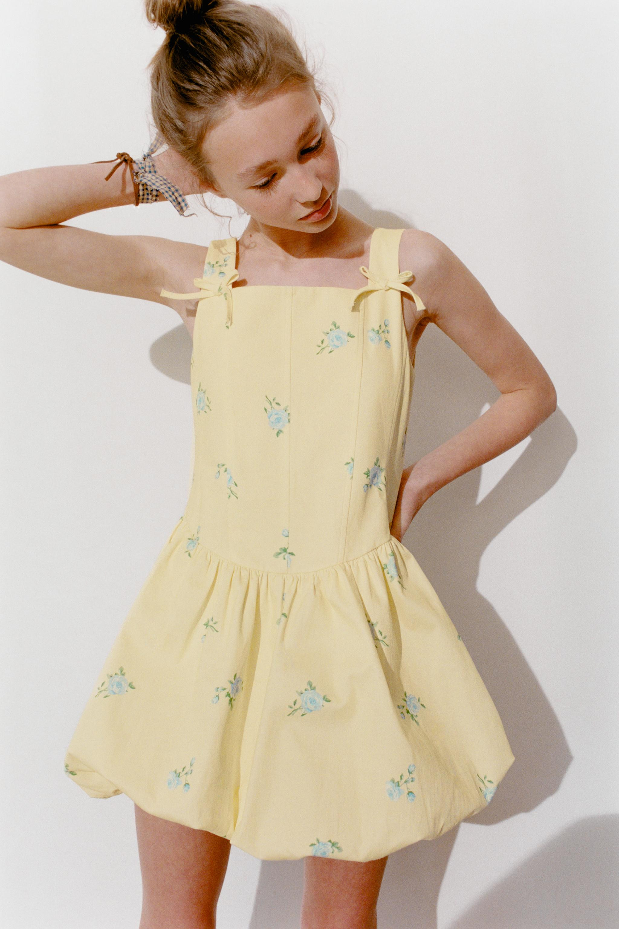 FLORAL BUBBLE HEM DRESS | Zara US