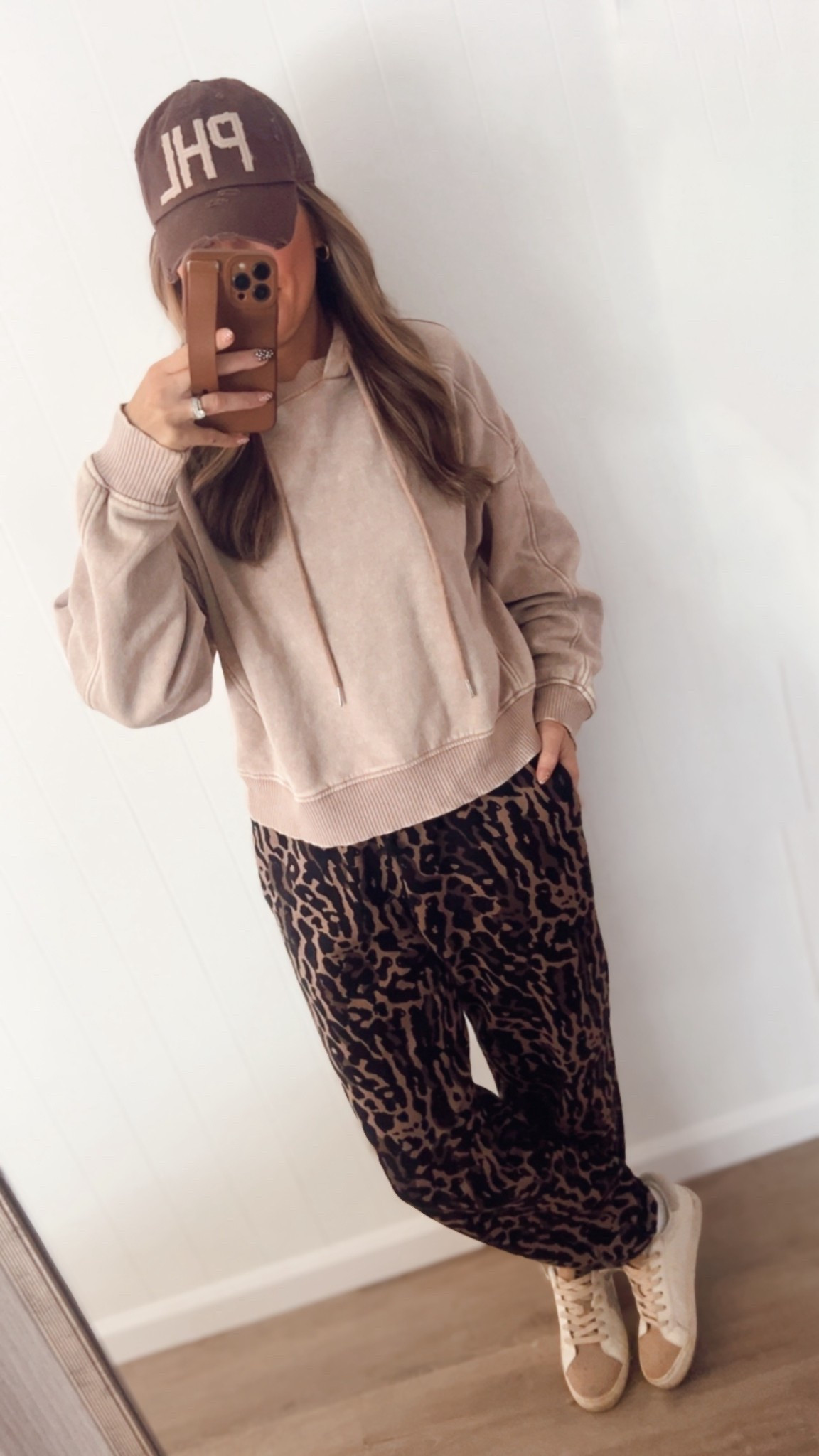 Hoodie, Hat and Sneaks So Obsessed Boutique

#LTKmomlife #LTKmorningroutine #LTKSaleAlert