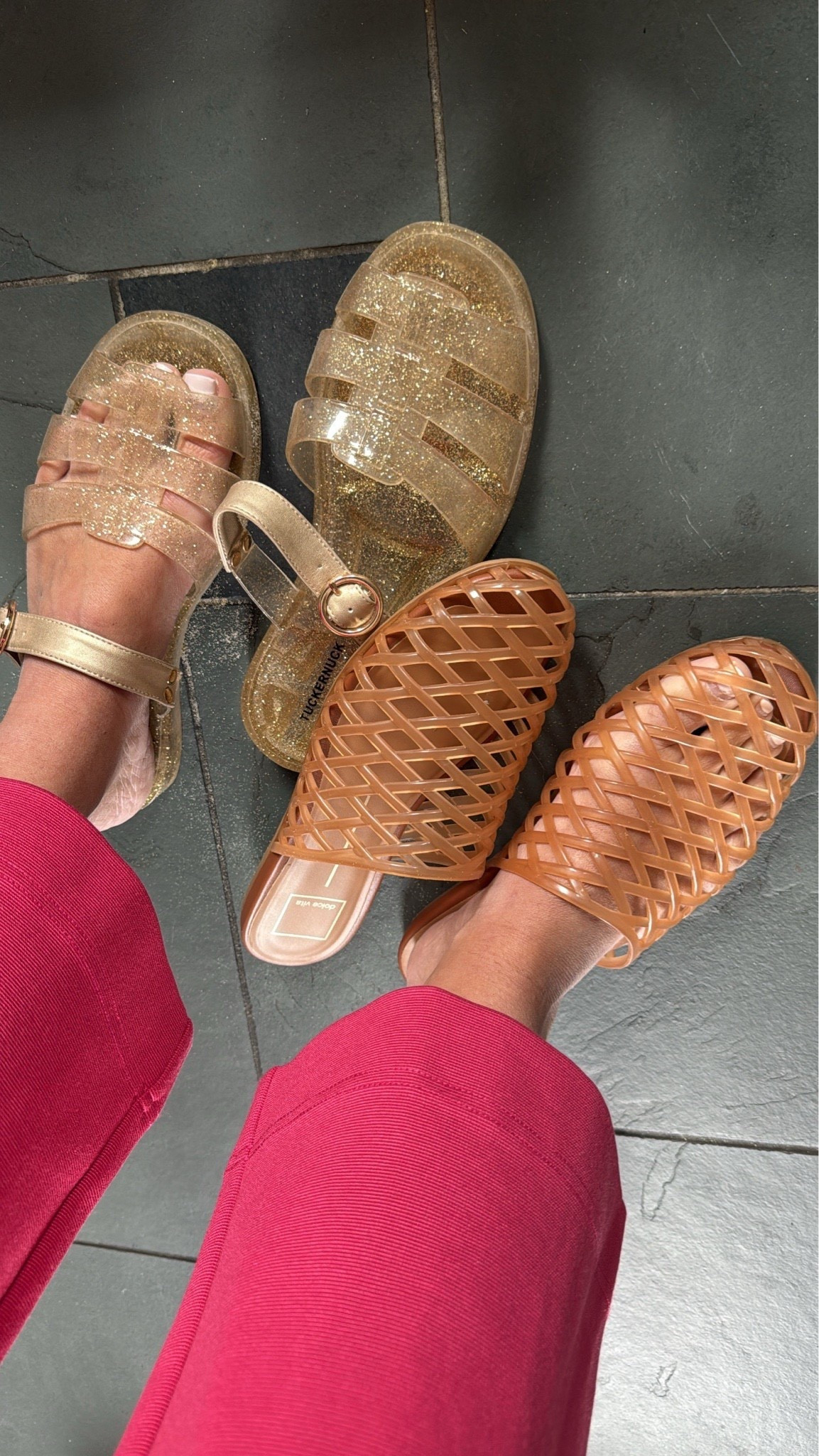 Jelly obsessed!

I wear my true size in these!


#LTKSeasonal #LTKTravel #LTKmomlife