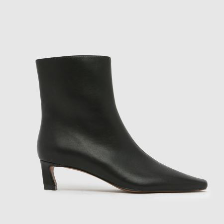 Womens Black schuh Bexley Kitten Boots | schuh | Schuh