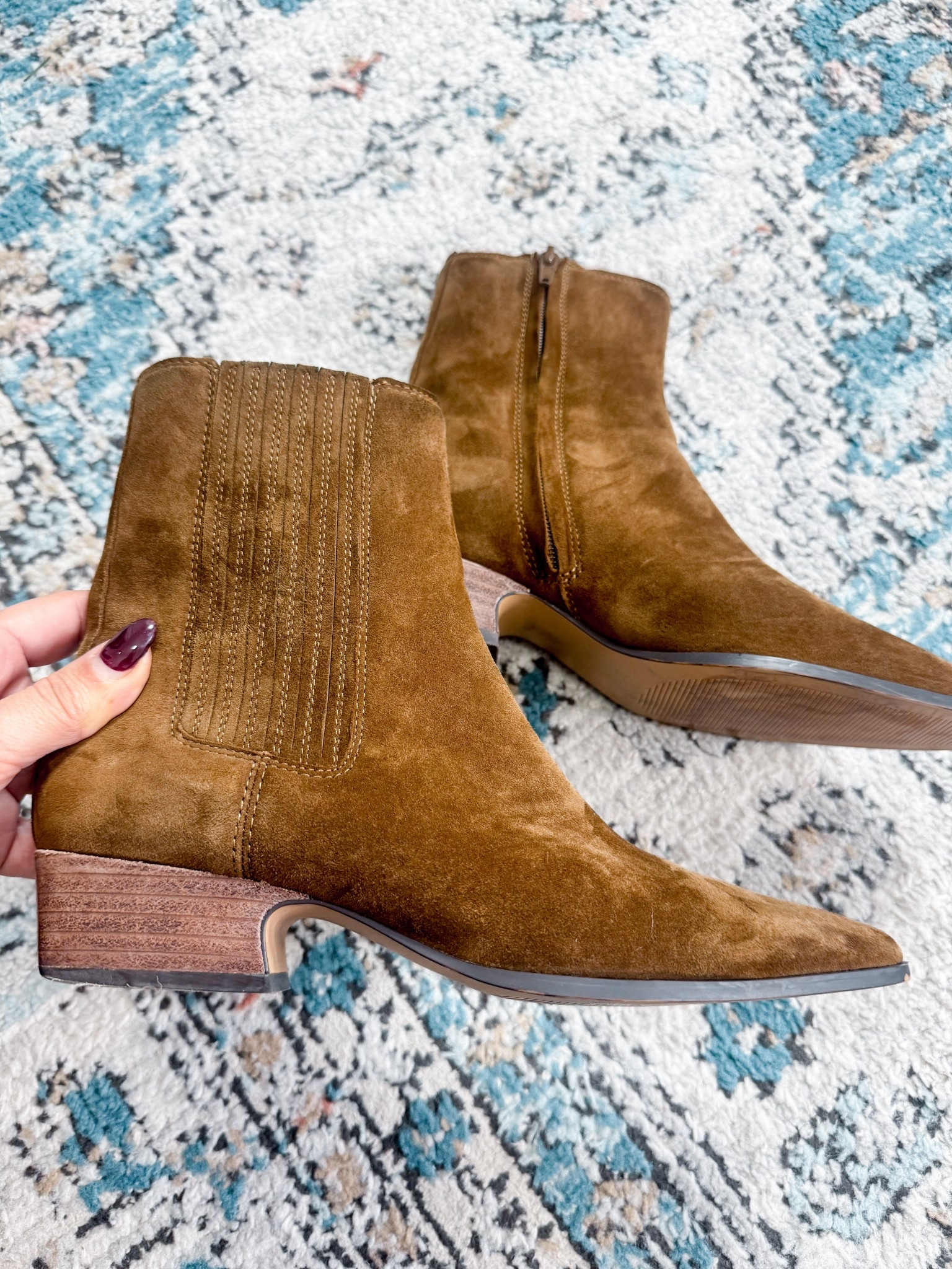 These Steve Madden boots are sold out in this color but I love them! Linked the dark brown and similar styles 

#LTKOver40 #LTKSaleAlert #LTKGiftGuide