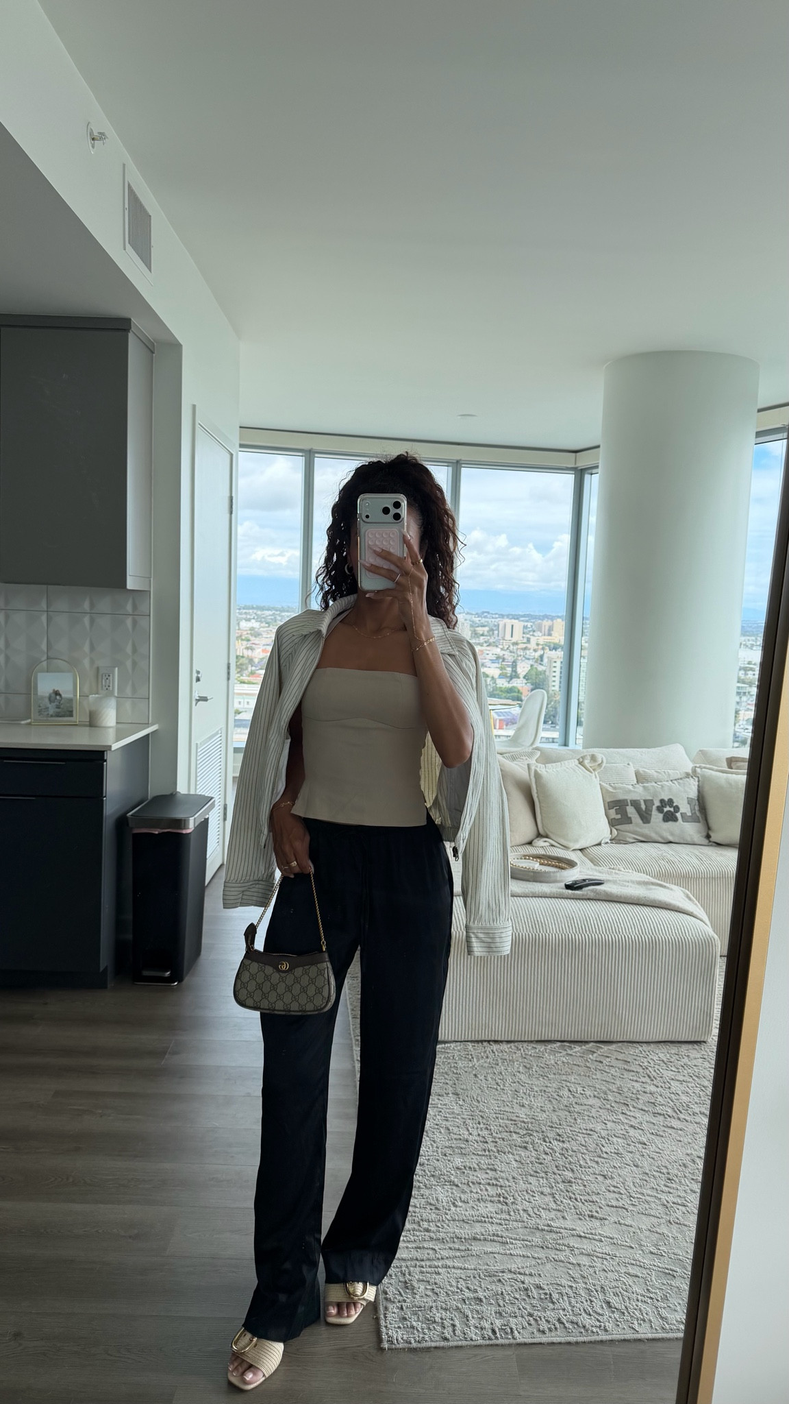 @abercrombie has the perfect 
 denim linen jacket for those summer nights ☀️

Top: XS
Pants: XS
Jacket: XXS

Abercrombie sale, summer vacation outfits, denim linen jacket, summer jacket, date night outfits

#LTKxAbercrombie #LTKootd #LTKSaleAlert