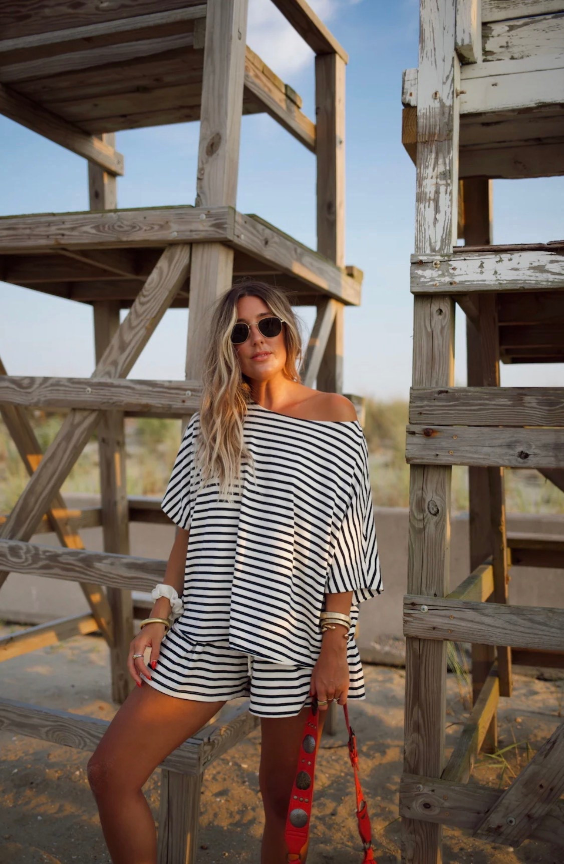 Run, go now! These sets are never on sale and they're 40% off. I wear a medium! Her sets are my favorite! 