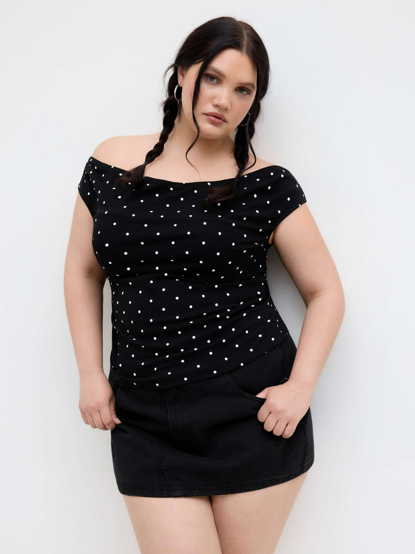 Knit Fabric Cotton-blend Off-shoulder Polka Dot Ruched Top Curve & Plus For Daily Casual | Cider