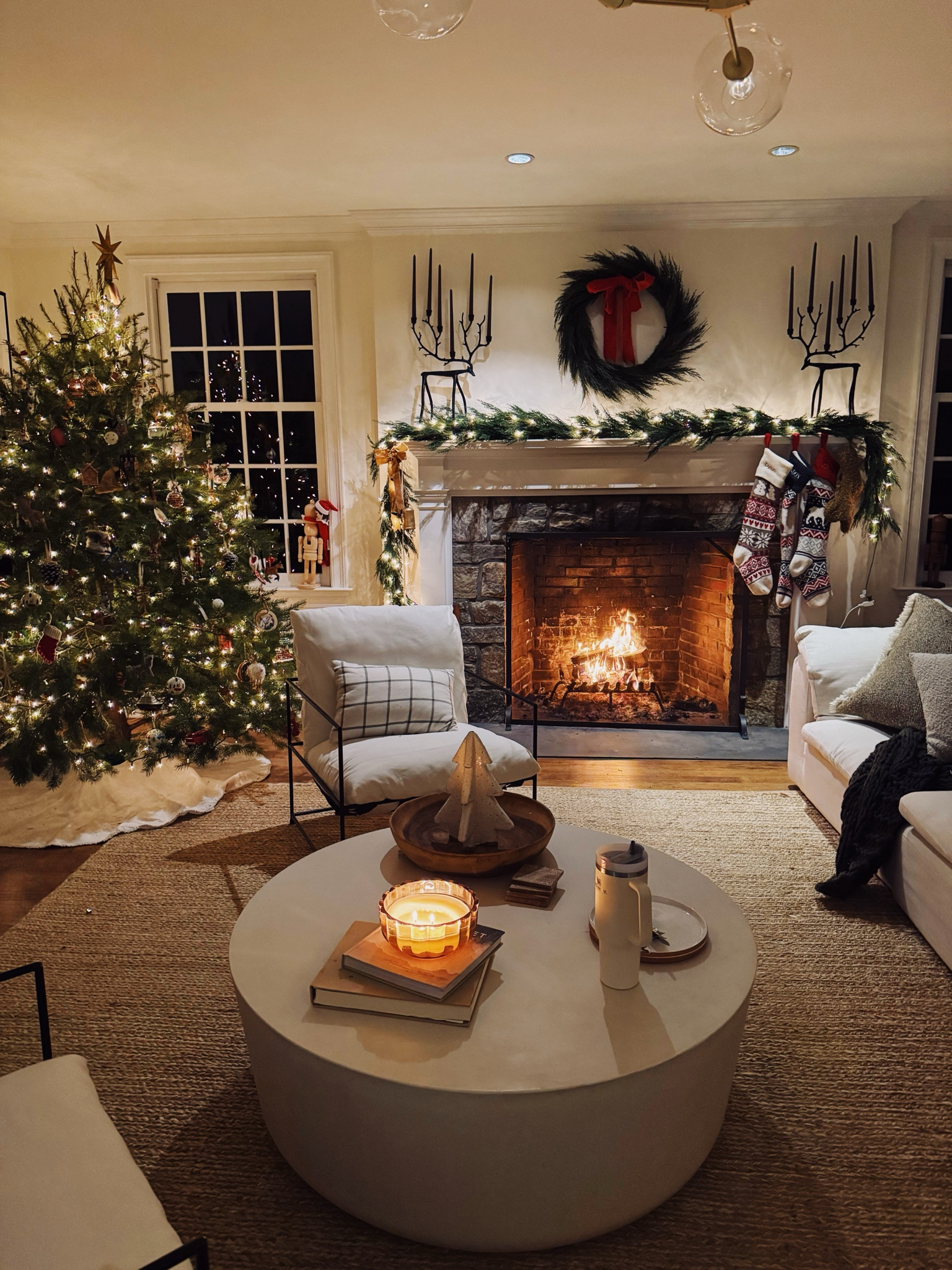 Christmas decor 🎄 

#LTKHome #LTKHoliday