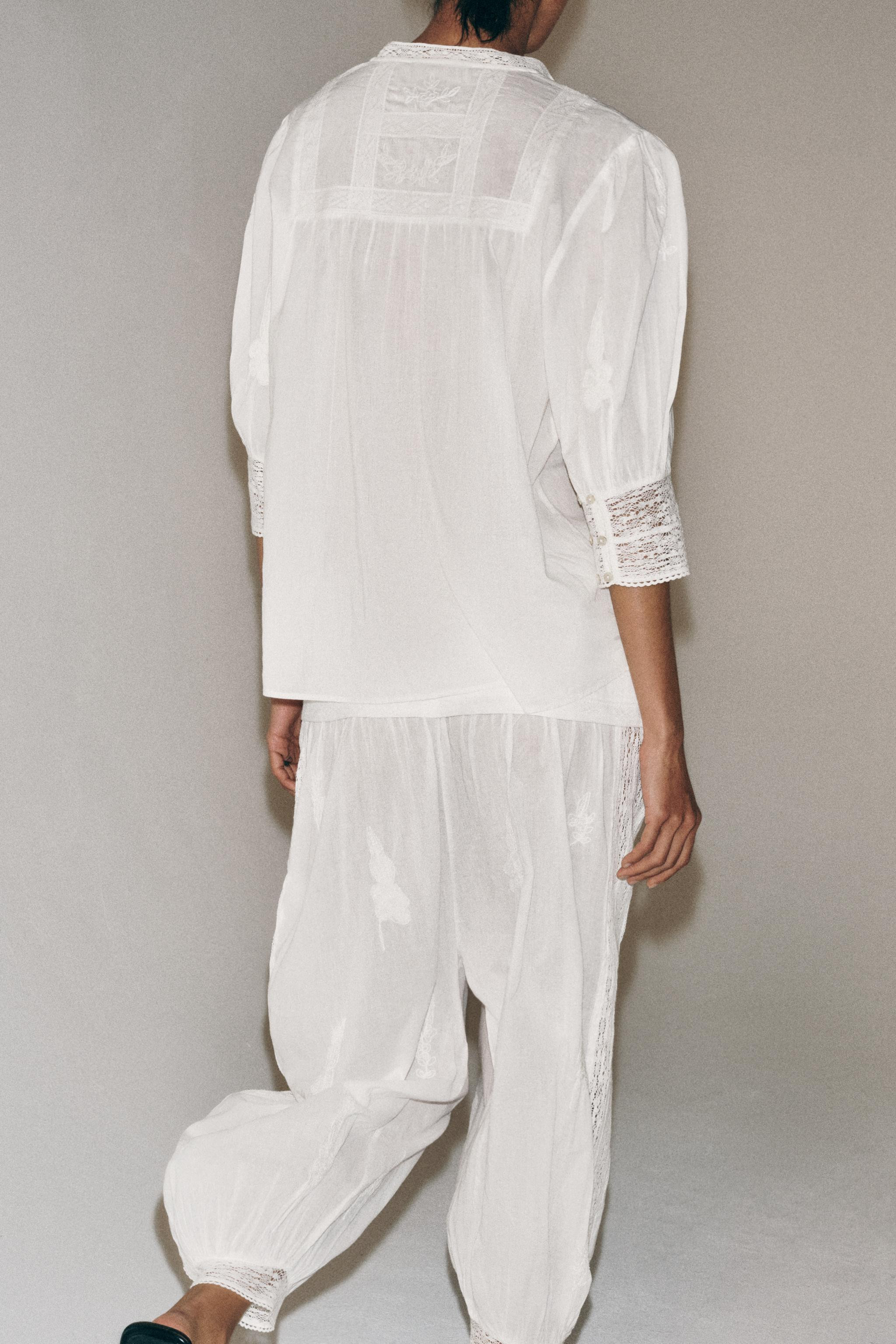 EMBROIDERED BLOUSE ZW COLLECTION | Zara US