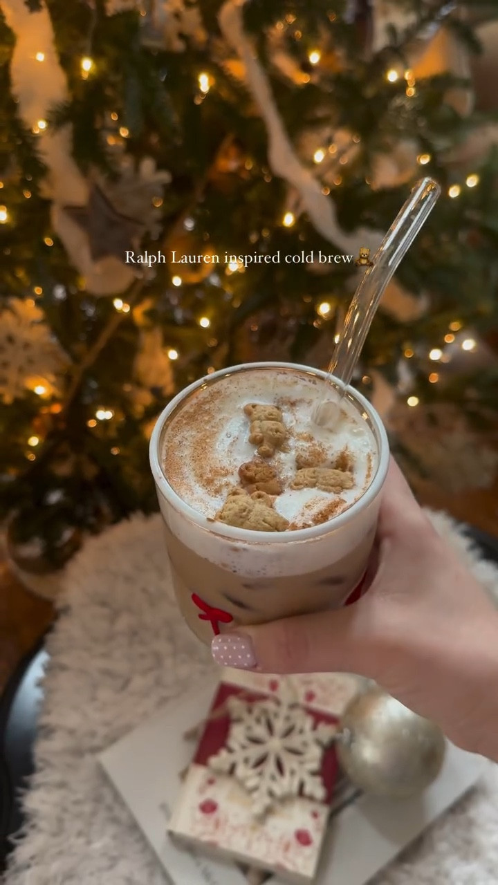 Until I get to Ralph’s Coffee, I’ll be adding teddy grahams to my cold foam from here on out🤭🧸☕️ 

#ralphlauren #ralphscoffee #teddybear #icedcoffee #icedcoffeeaesthetic #coffeeandseasons #anthropologie #iconglass #bows #christmascoffee #teddygrahams

#LTKHoliday #LTKHome