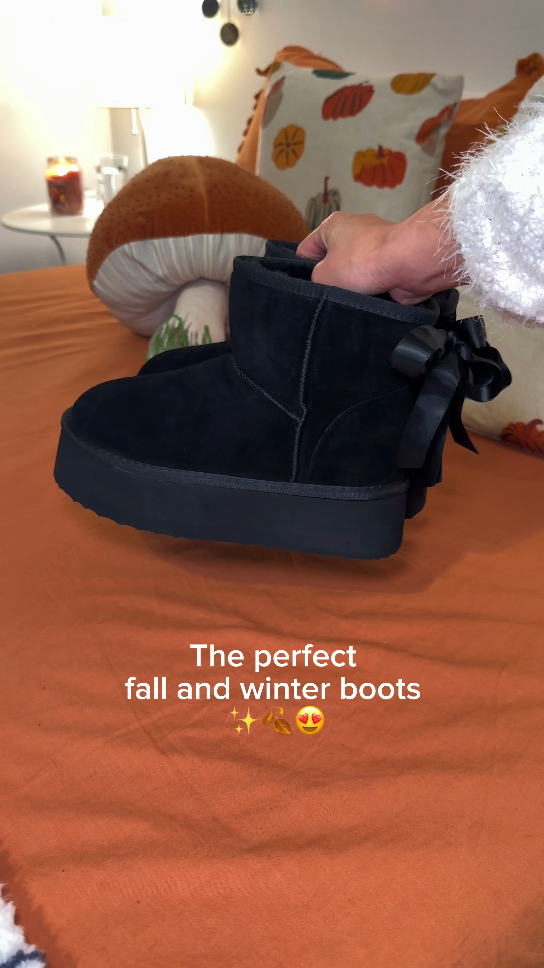 The coziest and warmest winter boots! Also aren’t they so cute? 😍🍂✨❄️

#LTKCyberWeek #LTKSeasonal #LTKHoliday