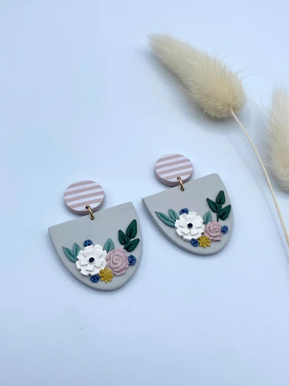Shelbie Floral Clay Earrings - Etsy | Etsy (US)