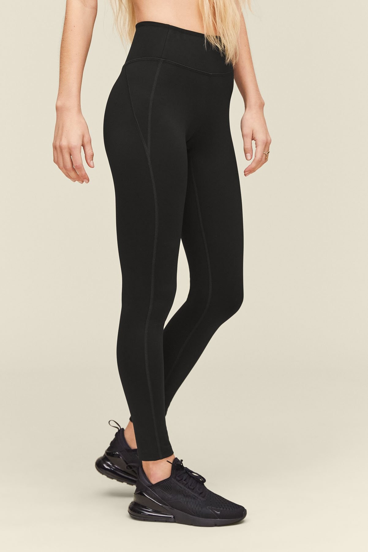 Black Compressive Mid-Rise Legging | Girlfriend Collective