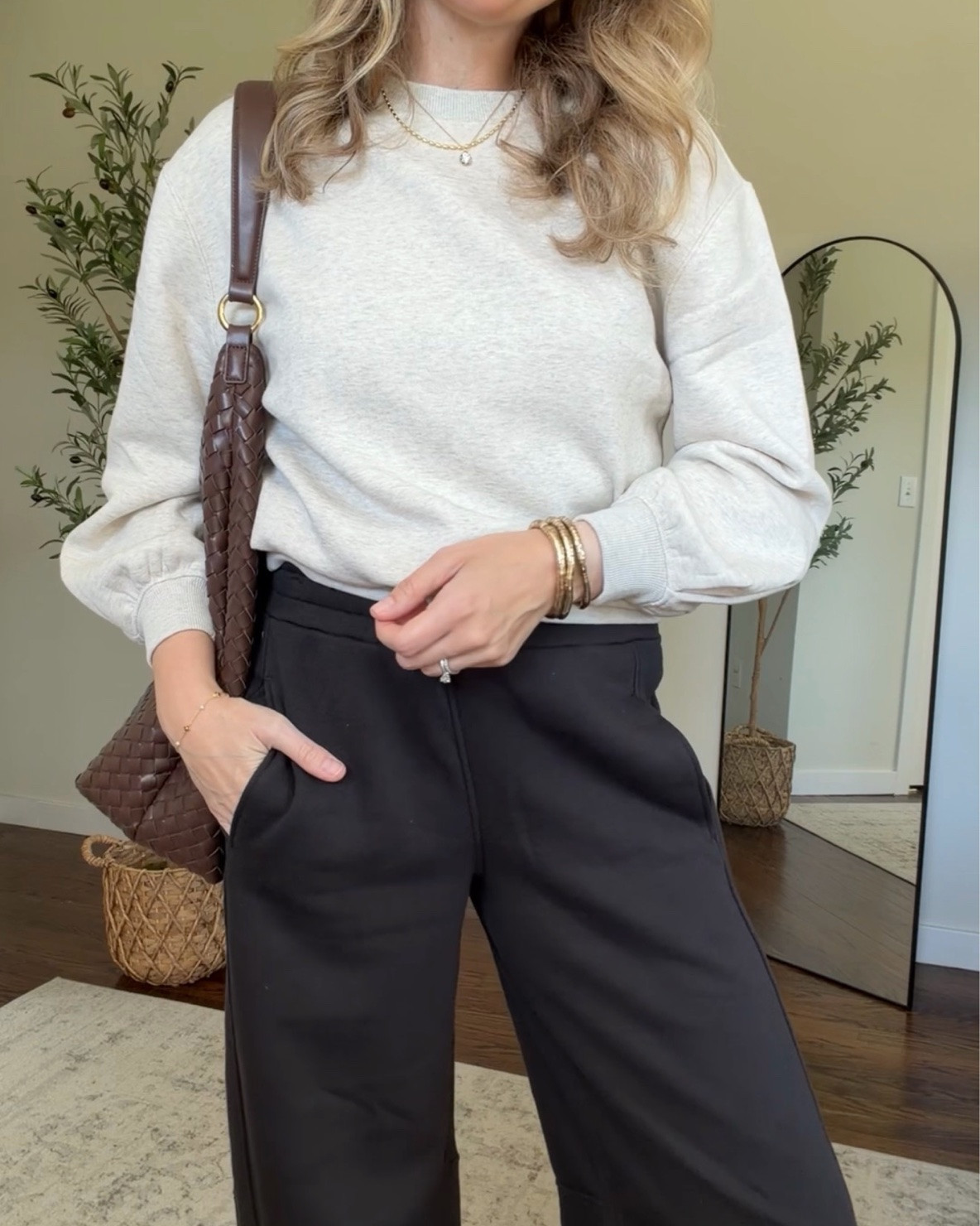 Walmart barrel joggers are amazing and just $20! Huge fan! Soft and good length and style. I’m in a small. #walmartfashion

#LTKOver40 #LTKmomlife #LTKootd