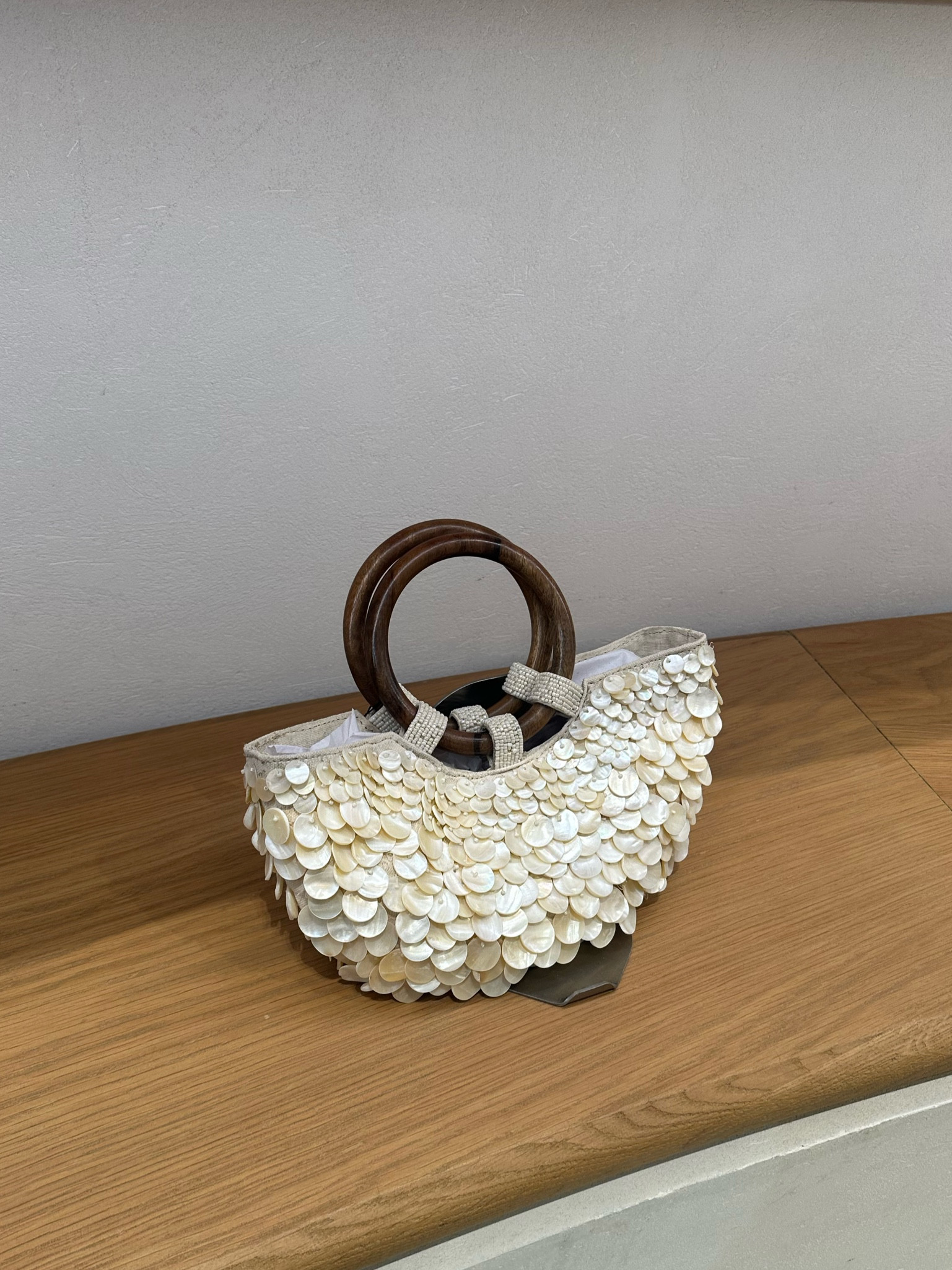 HOW GORGEOUS is this bag from ZARA 😍

Tags: Zara outfits , spring outfit , summer outfit, summer vibes , Ibiza outfit , spring , spring workwear , trainers , sandals , sunglasses , Zara outfit , blazer , jeans , swimwear , bikini , beachwear , sarong, beach bag , bag , espadrilles , wedges , platform  

#LTKspring #LTKFashionMonth #LTKstyletip