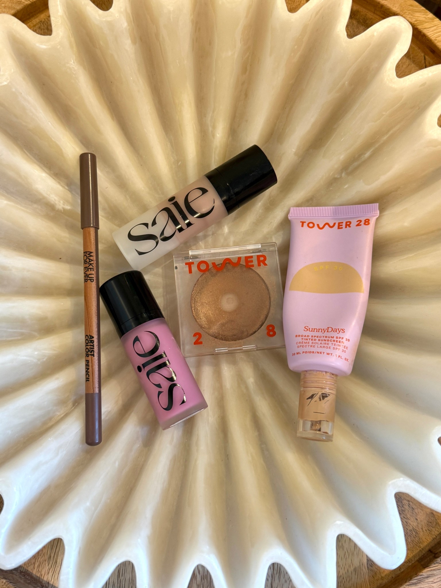 Sheer pinky summer makeup 🌸✨

#LTKBeauty #LTKU