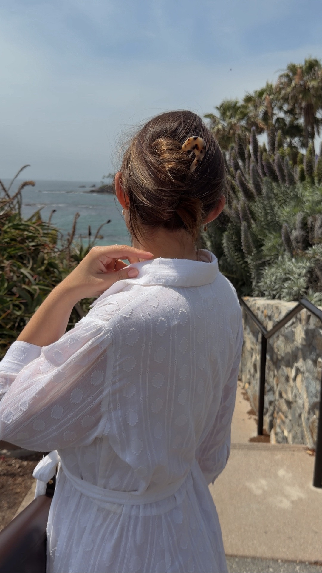 French Hairpin Updo on the go 🌞🤍

@Machete @beyondbyvera @ATELIERS AUGUSTE

#LTKootd #LTKBeauty #LTKgrwm