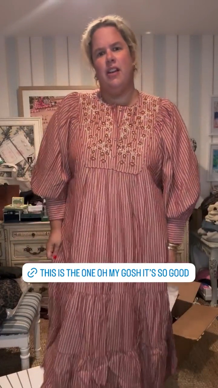 This dress is the ONE!! So good