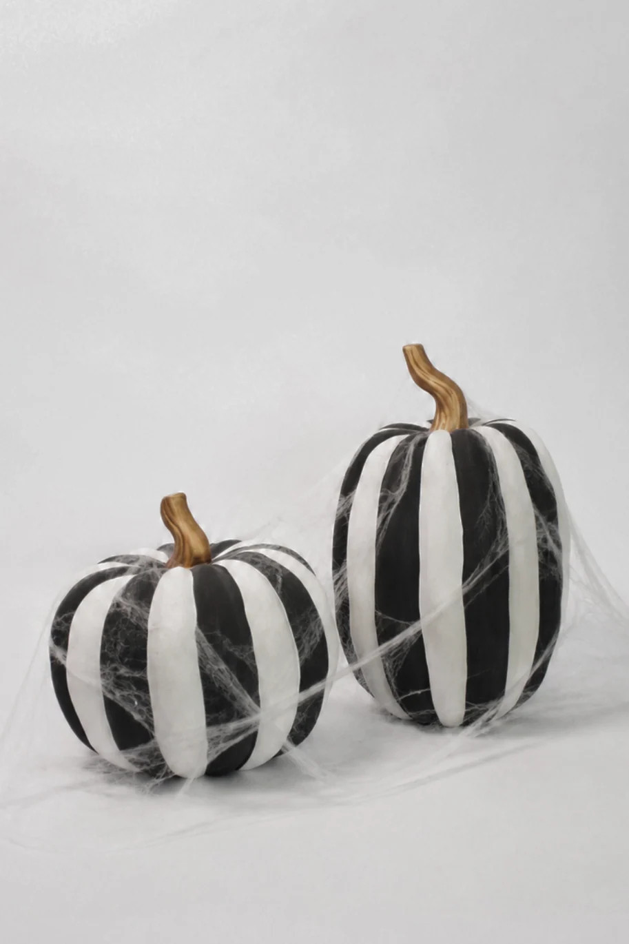 Matte Striped Pumpkin - Round | THELIFESTYLEDCO