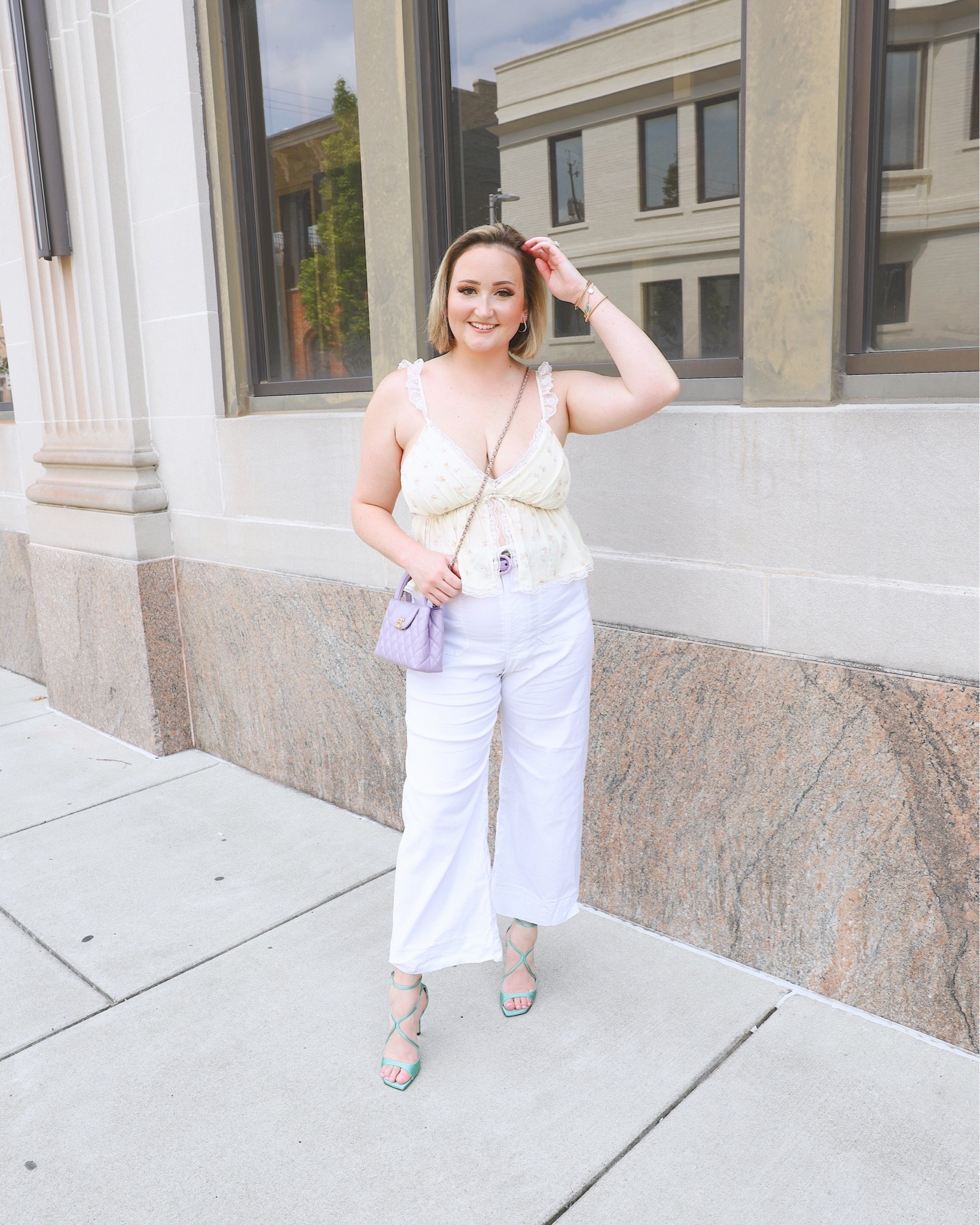 Love this top from LoveShackFancy

#loveshackfancy #anthropologie #jimmychoo #casualstyle #casualfashion #casualoutfit #datenightoutfit

#LTKootd #LTKSeasonal