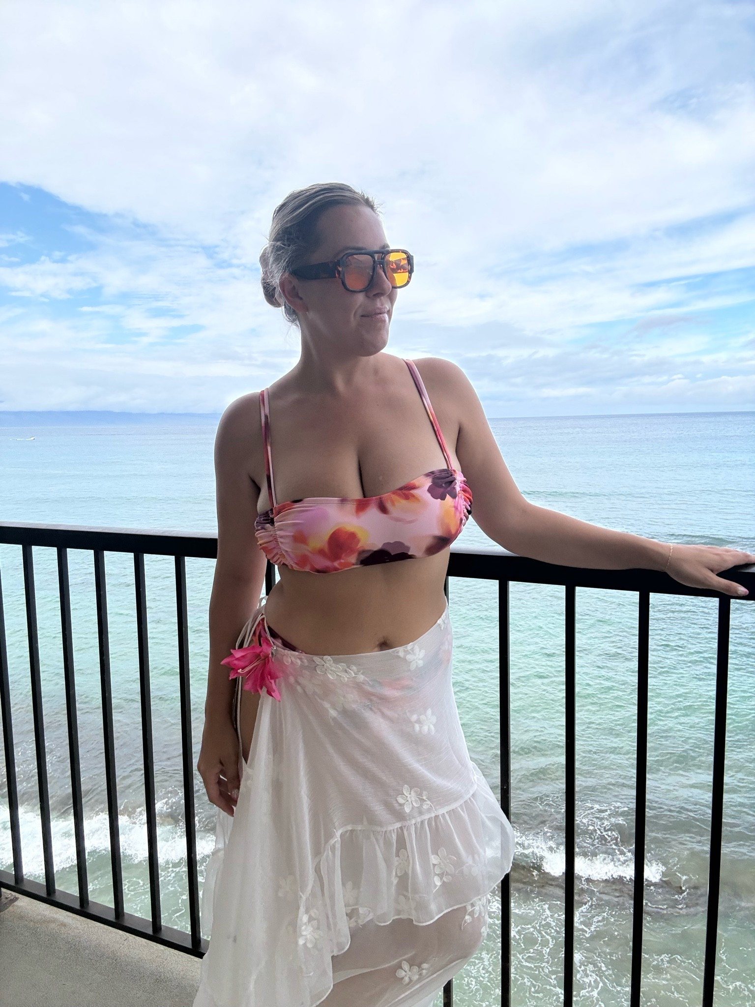 Floral bikini 👙 
Hawaii bikini
Hawaii swimwear
Fuller bust swimwear
Hawaii vacation outfit
Hawaii travel outfit
Beach vacation

#LTKootd #LTKTravel #LTKSwim