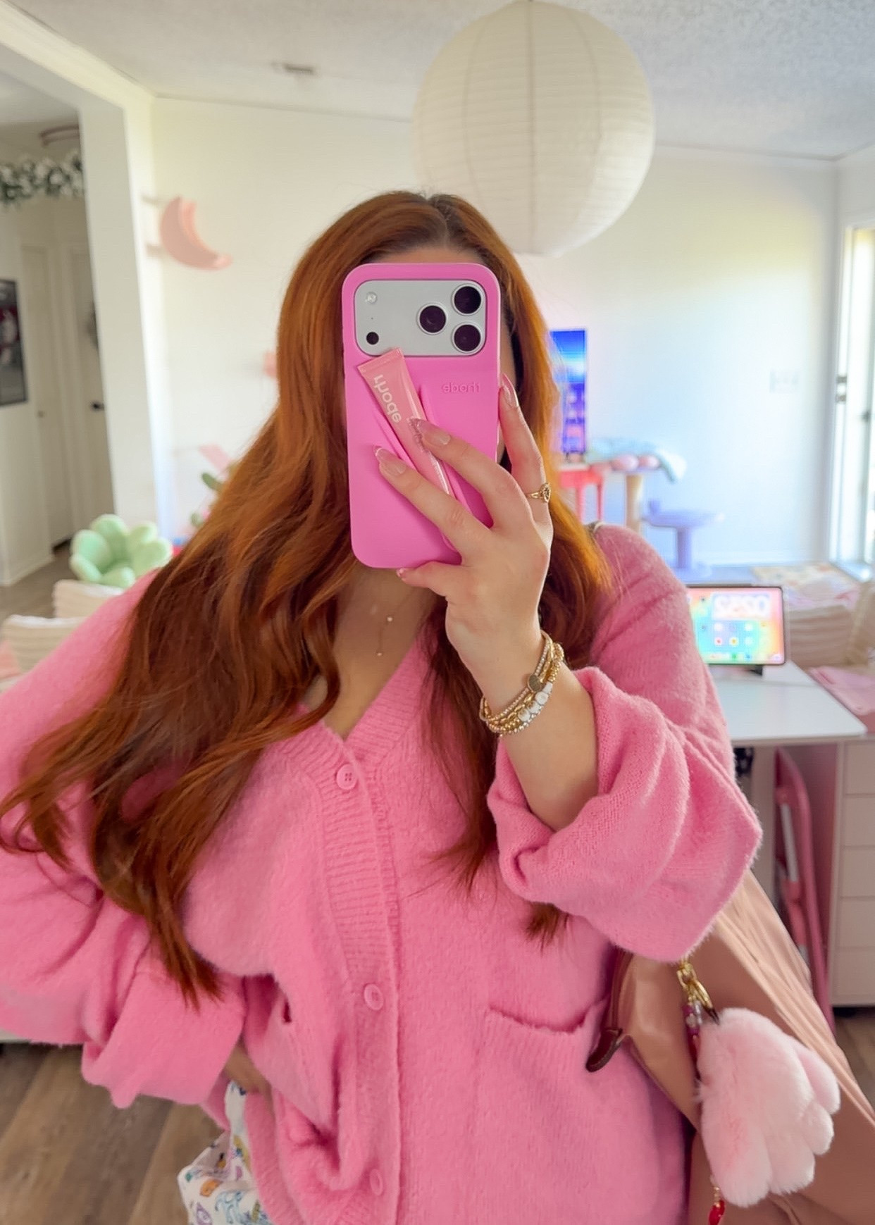 Super cute Rhode phone case dupe for under $15! 🩷

#LTKvlog #LTKMidsize #LTKootd