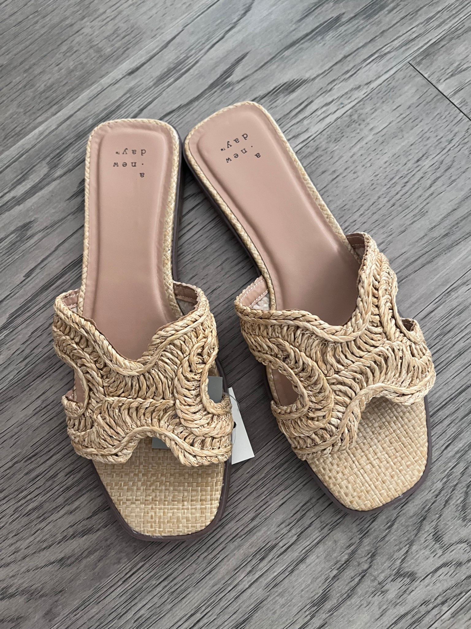 Must-have summer shoe. TTS. Amazing price.

#LTKSpringSale #LTKFestival #LTKSwim