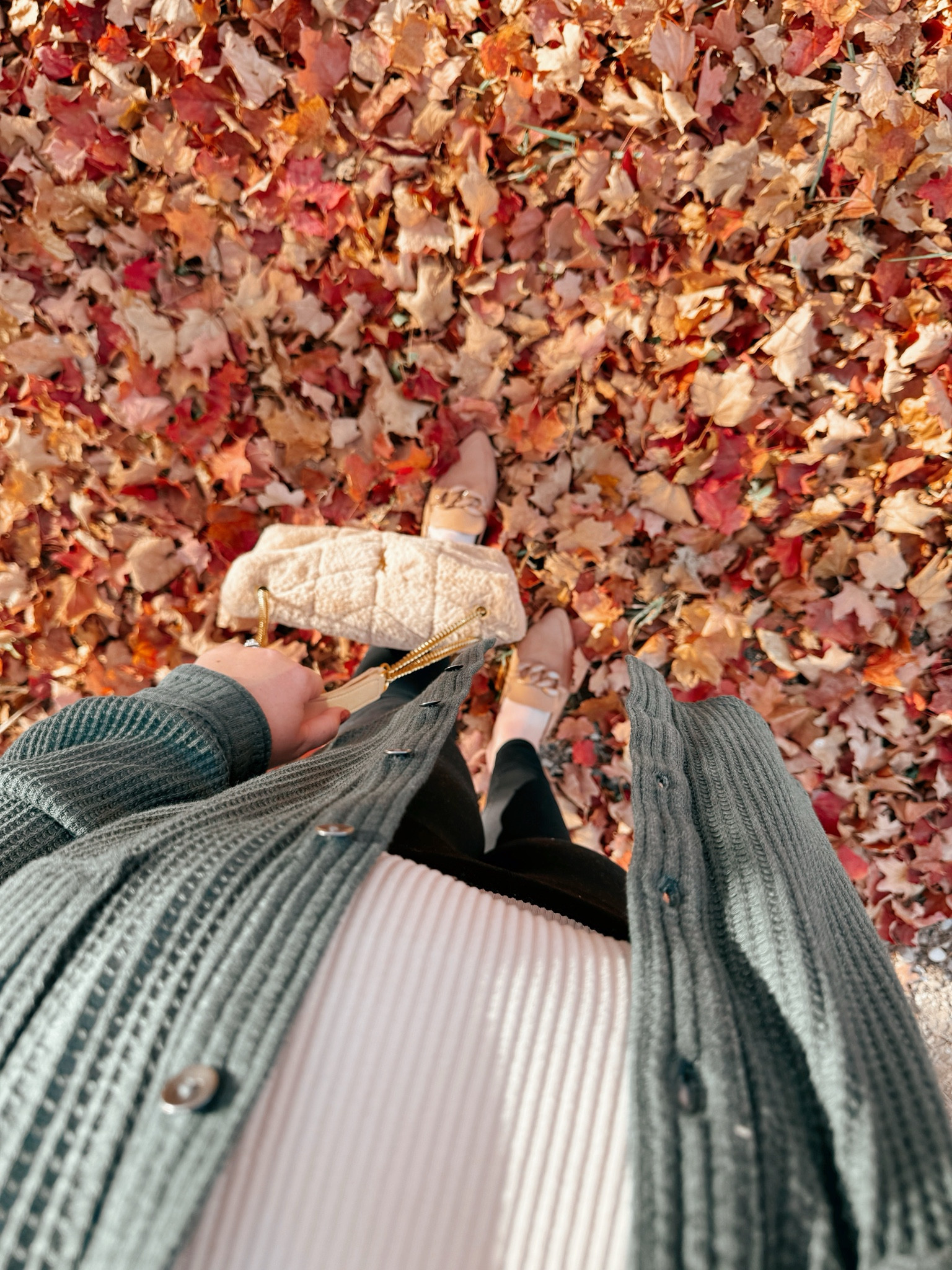 This shacket is so cozy💚aerie shacket  | green shacket | fall shacket | shacket style  | leggings | Amazon leggings | lululemon leggings dupe | mules | amazon mules | tank top | amazon tank top  | amazon fashion | amazon finds | amazon look | amazon outfit | fall outfit | fall look | fall fashion | fall finds | fall outfit inspo | fall fashion inspo | fall 2024 

#LTKStyleTip #LTKSeasonal #LTKMidsize
