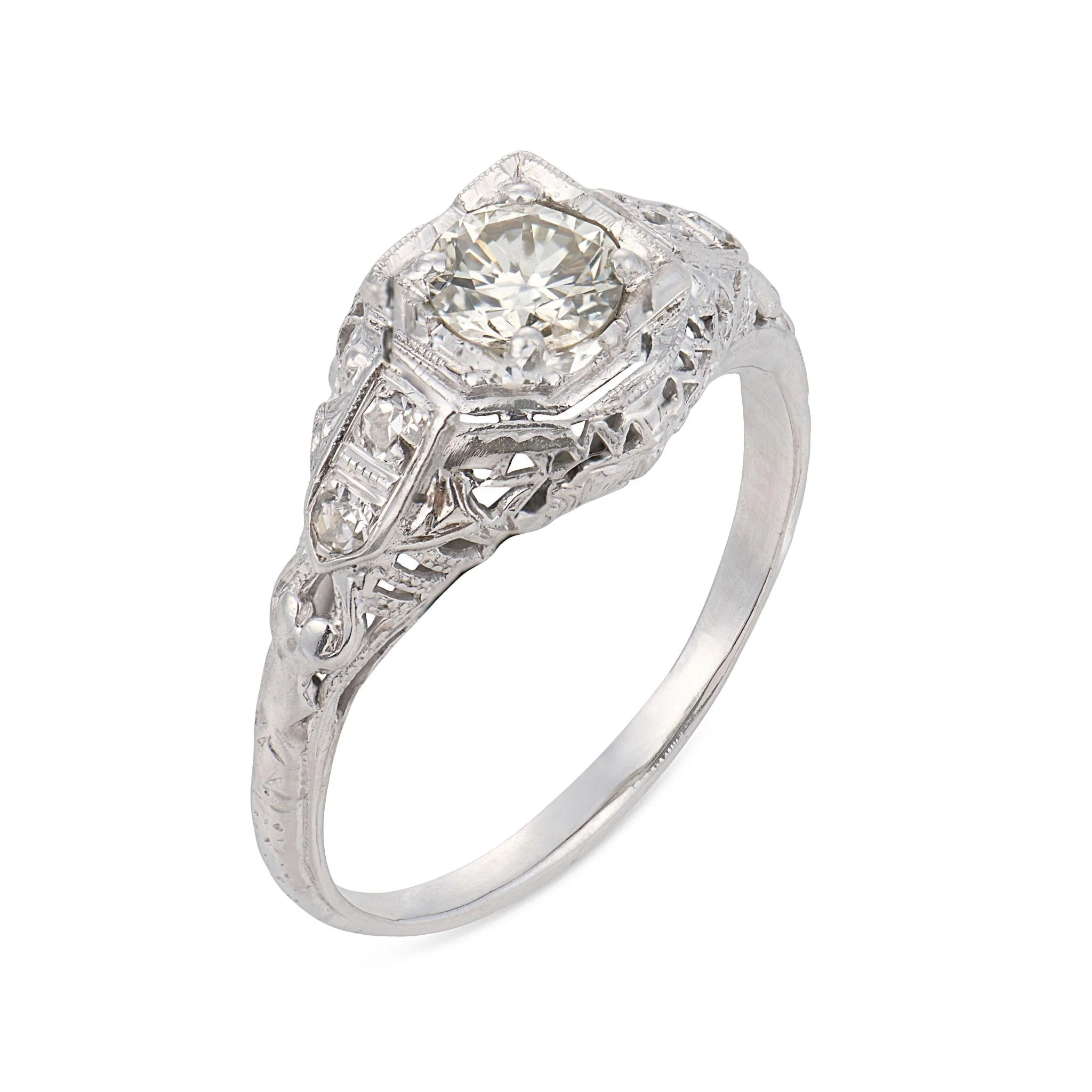 Art Deco diamond 18k white gold engagement filigree ring | Trumpet & Horn