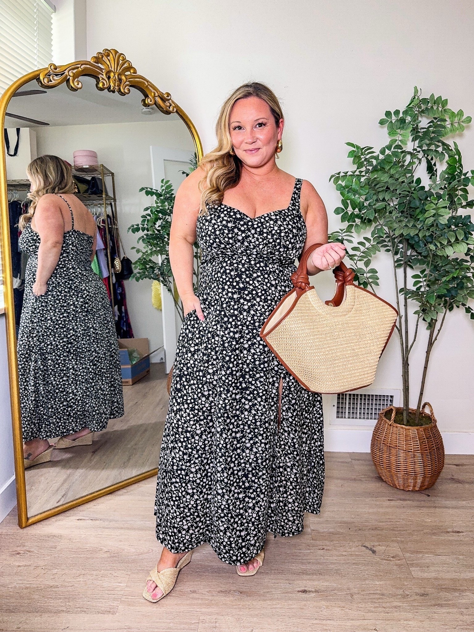 This adorable dress is on SALE now🫶🏼

From Walmart!
Dress size LARGE 

Linking more Walmart SALE finds🥰



Petite style, midsize fashion, spring outfit, spring style, spring dress, Walmart style, Walmart fashion, Shelli enright, stylenright 

 #LTKootd #LTKSeasonal #LTKSaleAlert