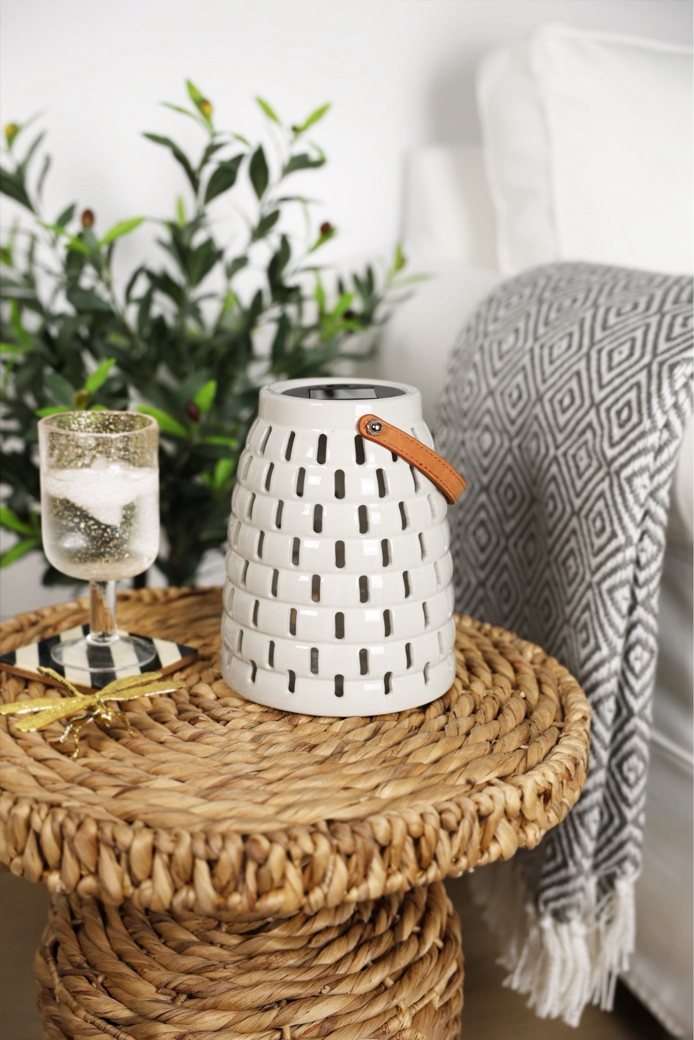 Lantern, solar lantern , patio, outdoor decor, patio decor, front porch


#LTKHome #LTKSeasonal #LTKStyleTip