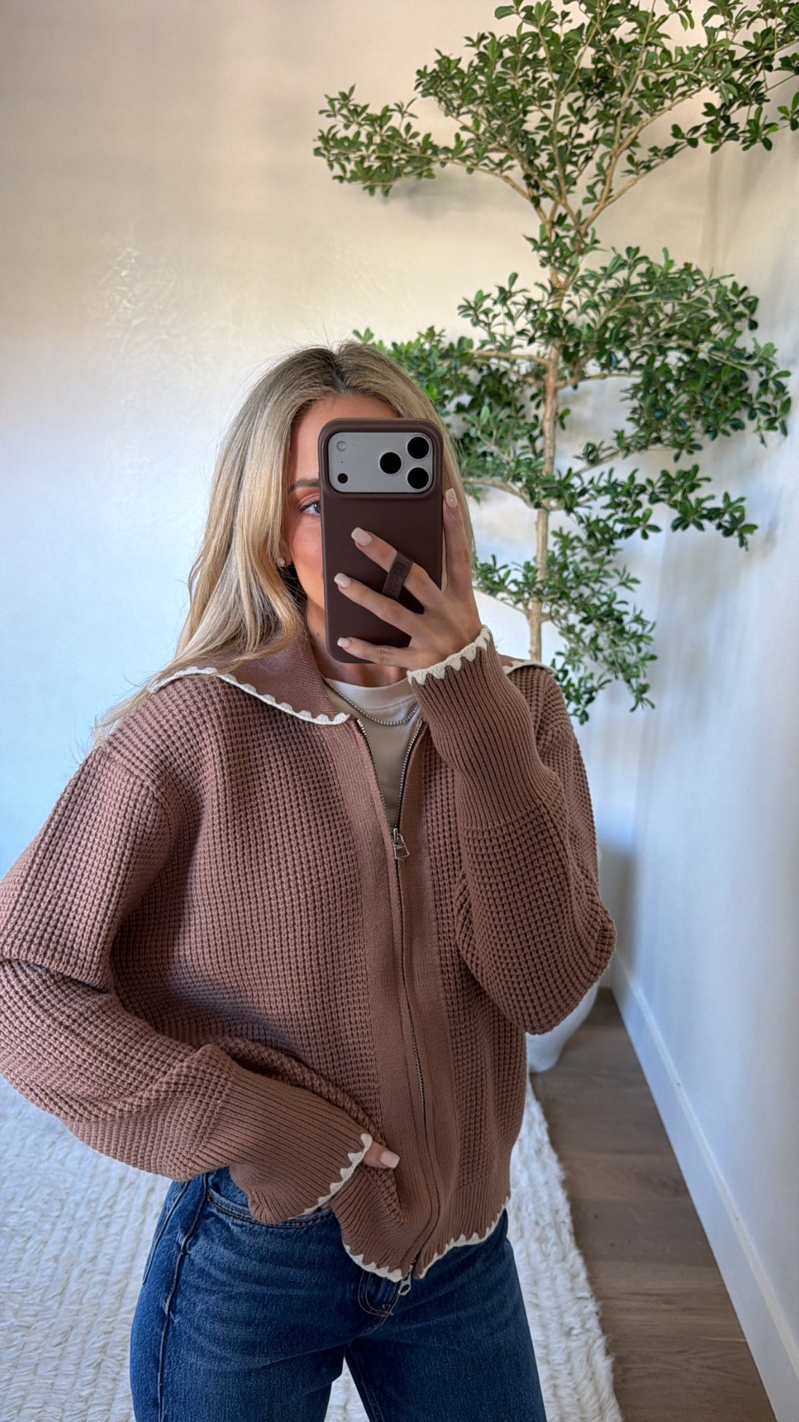 Can wear with jeans or throw on over a workout set! 

#LTKootd #LTKdayinmylife #LTKgrwm