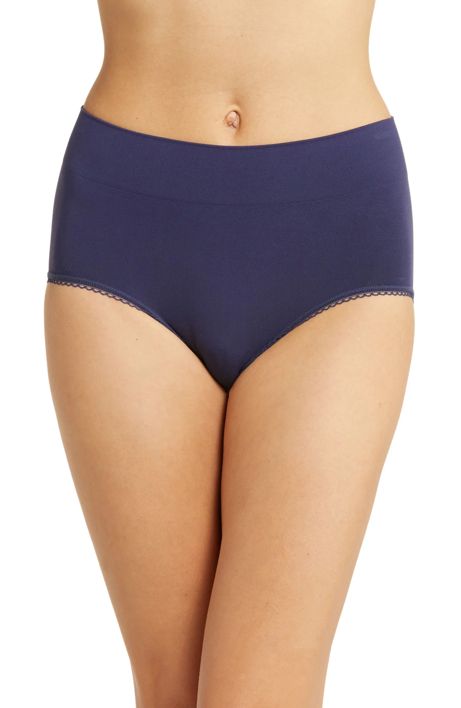 Wacoal Feeling Flexible Briefs | Nordstrom | Nordstrom