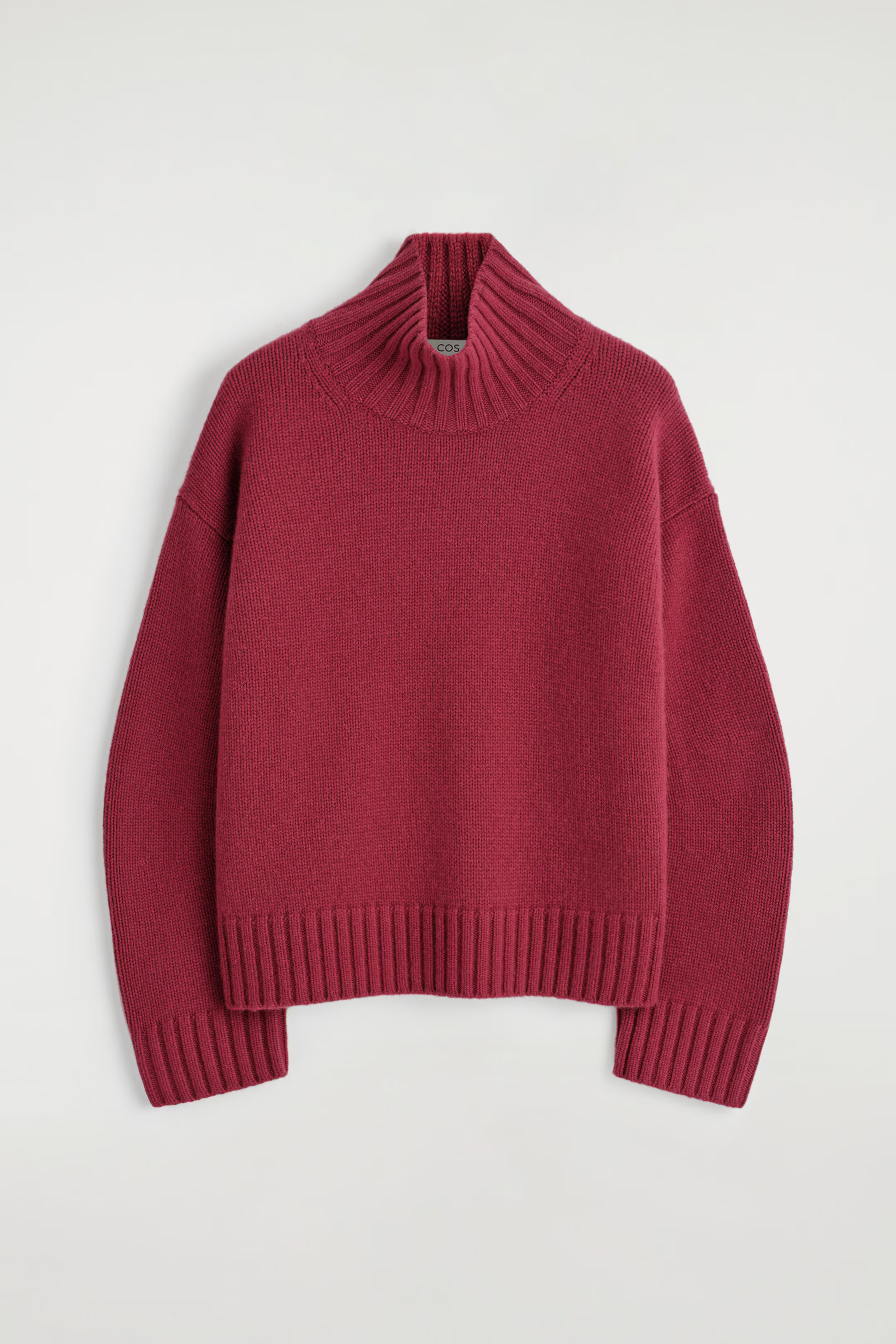 CHUNKY CASHMERE FUNNEL-NECK JUMPER - DARK RED | COS GB | COS UK