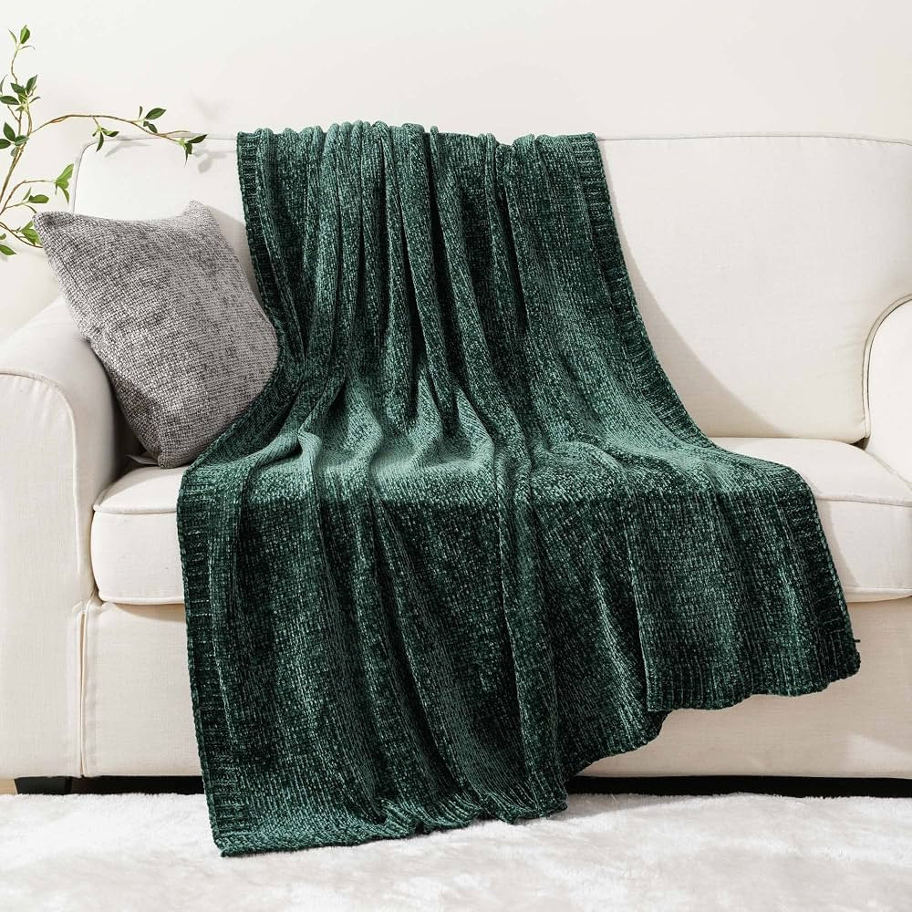 BATTILO HOME Dark Green Throw Blanket for Couch Sofa Bed, Cozy Warm Green Chenille Knitted Blanke... | Amazon (CA)