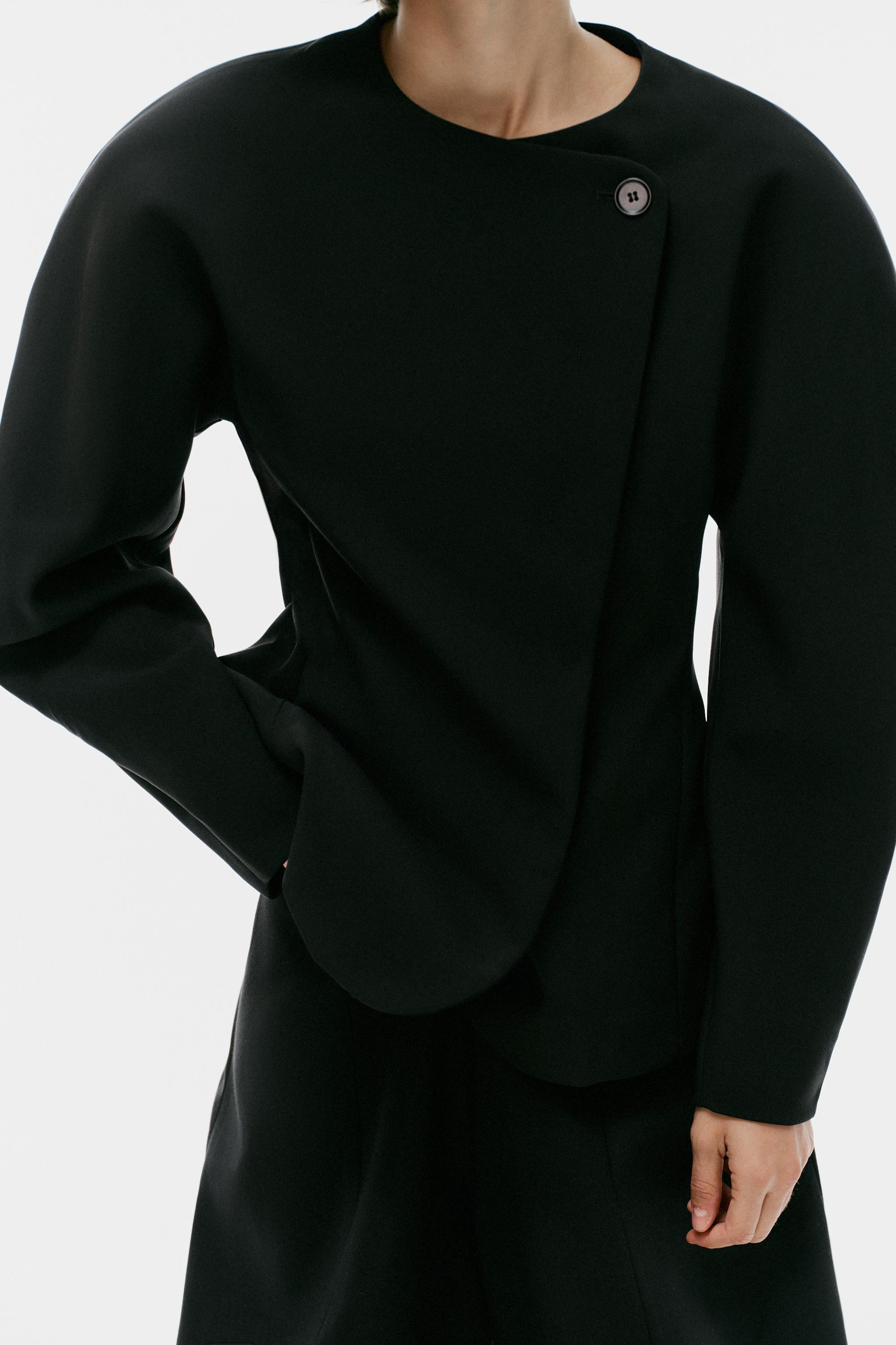 VOLUMINOUS DOUBLE-BREASTED BLAZER | Zara US