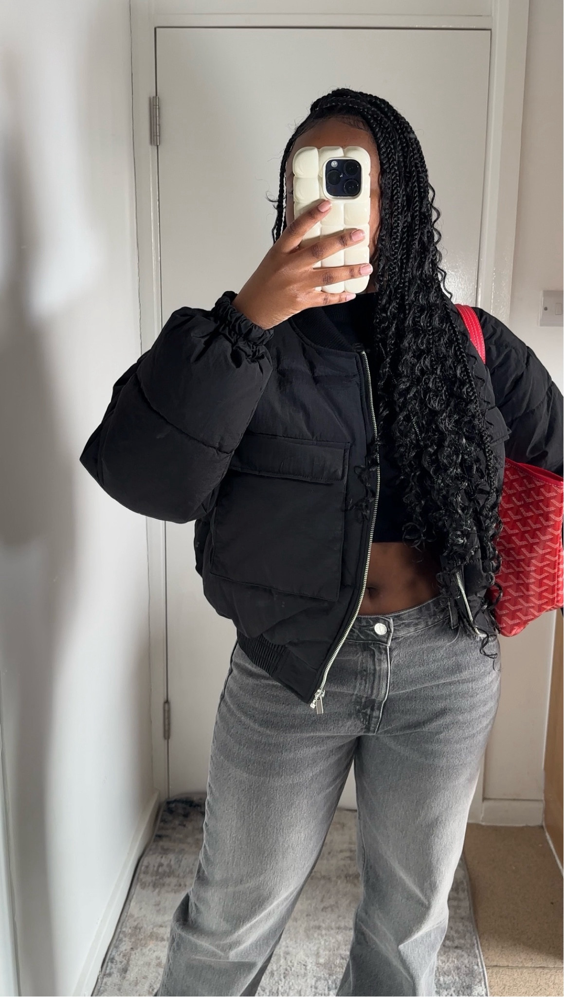 Top colour option: #16
Bag colour: red | Option: PM

#LTKshoecrush #LTKitbag #LTKstyletip